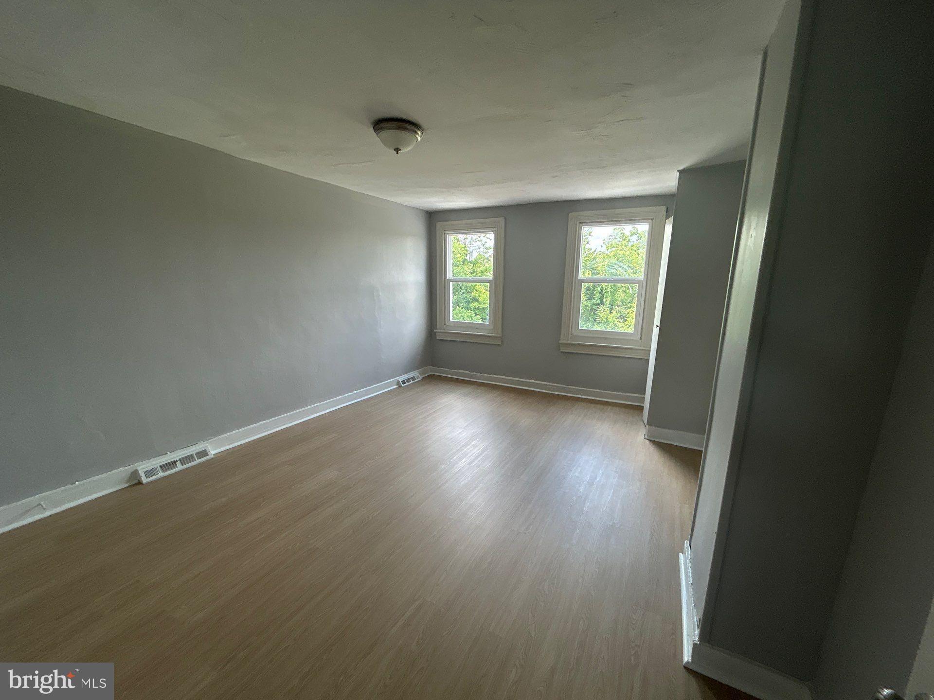 HARLEM PARK - Residential Income