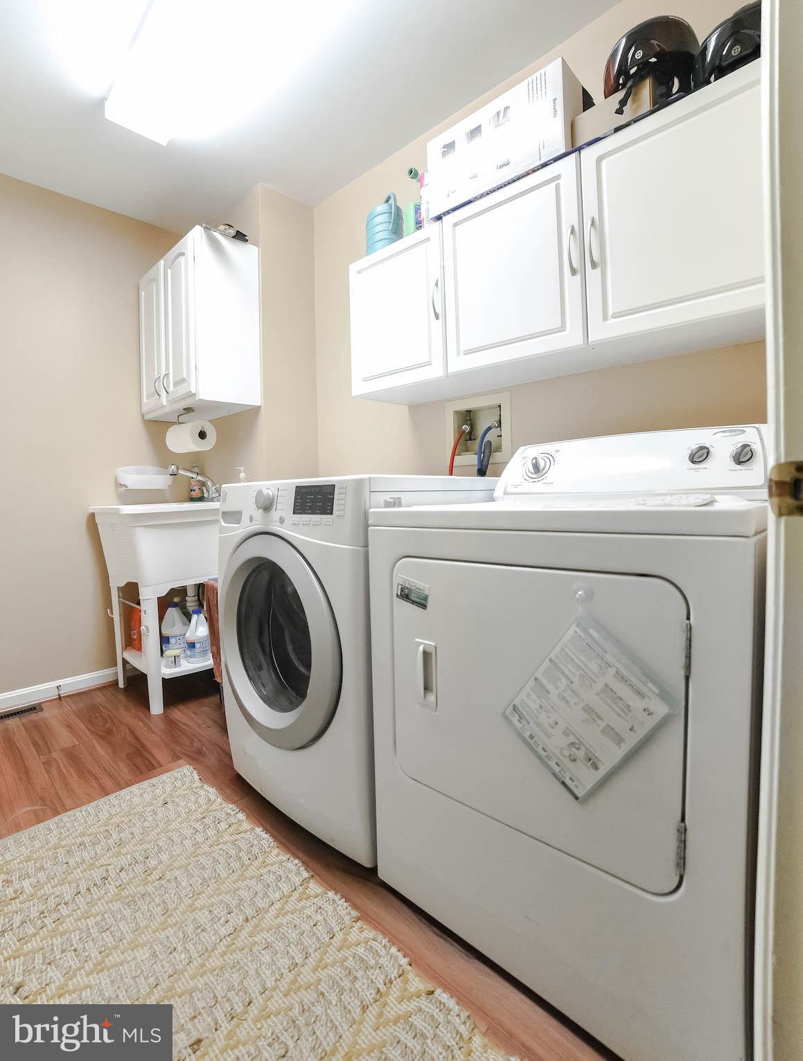 FOXHALL ESTATES - Residential