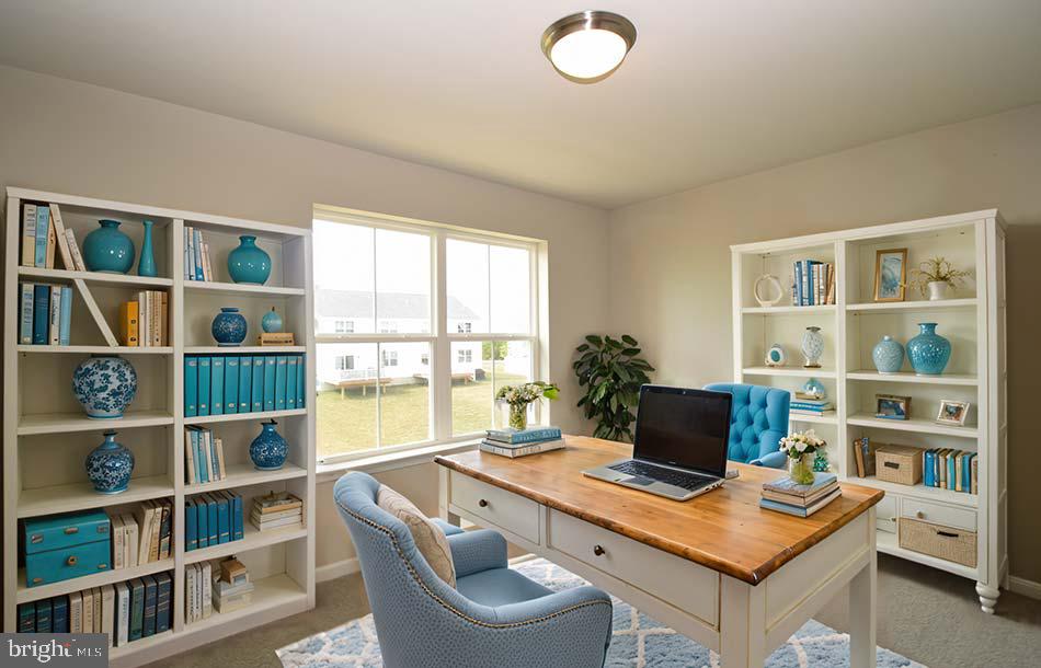 MCINTOSH FARMS - Residential