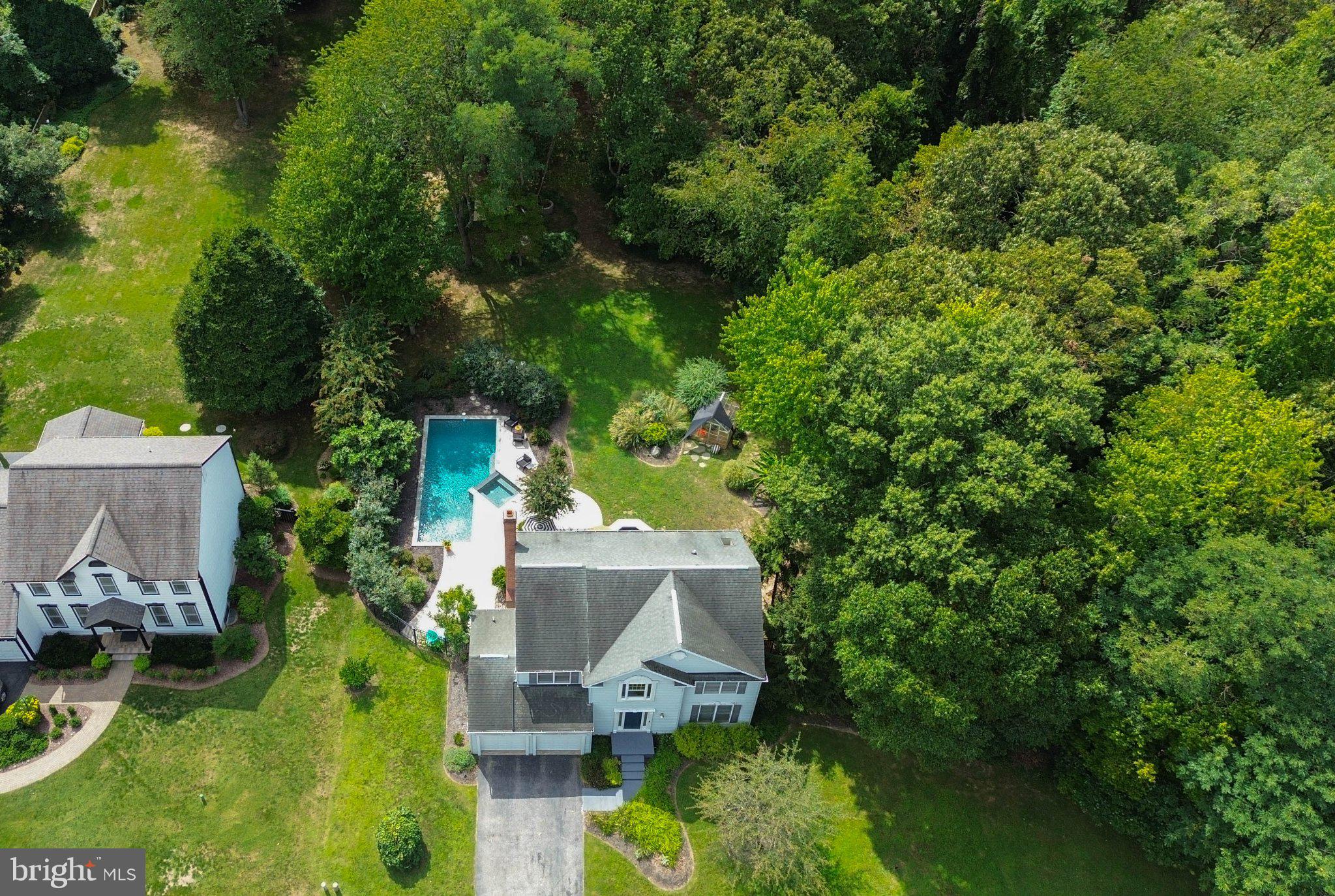 1422 BAY HEAD ROAD