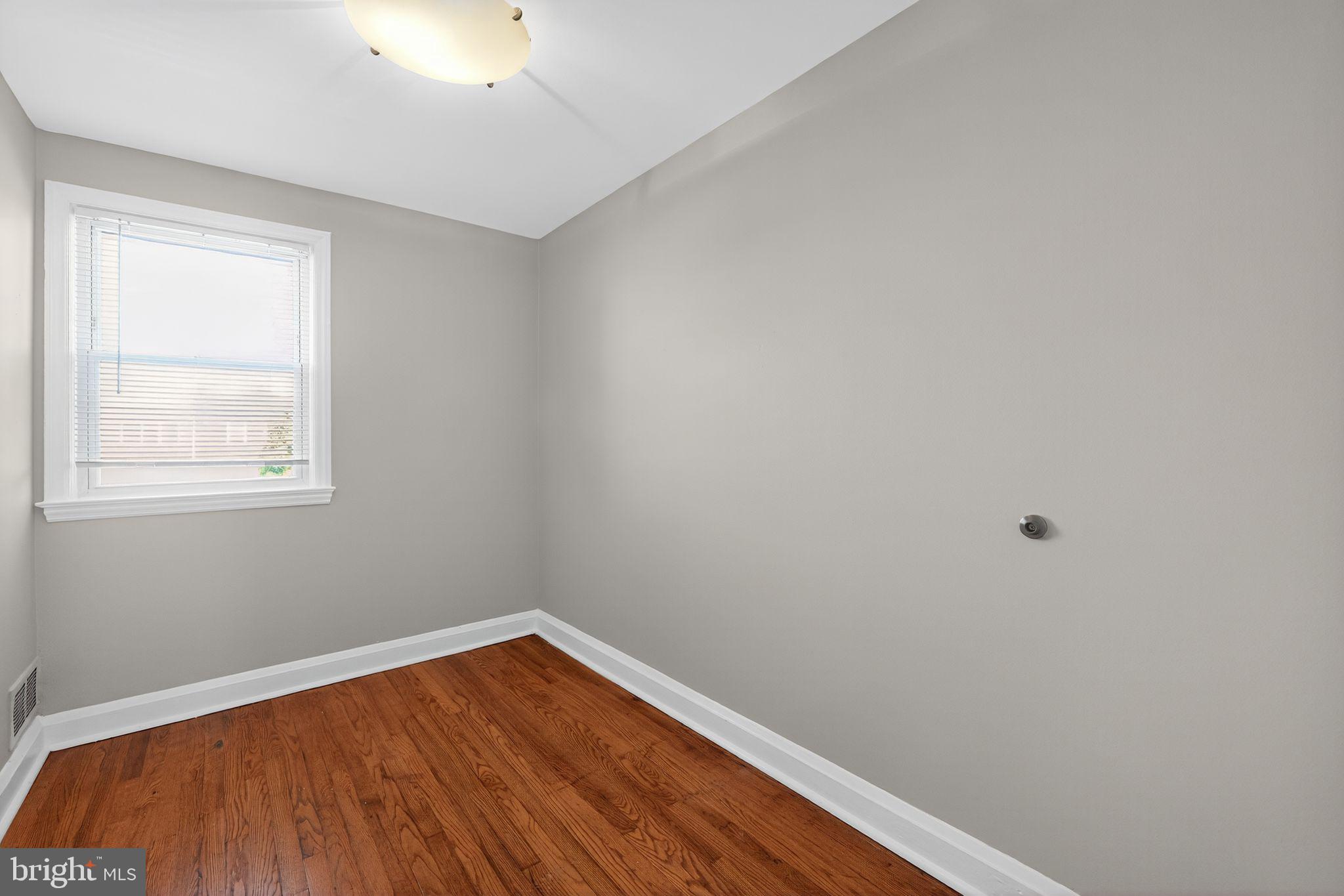 HAWTHORNE - Residential