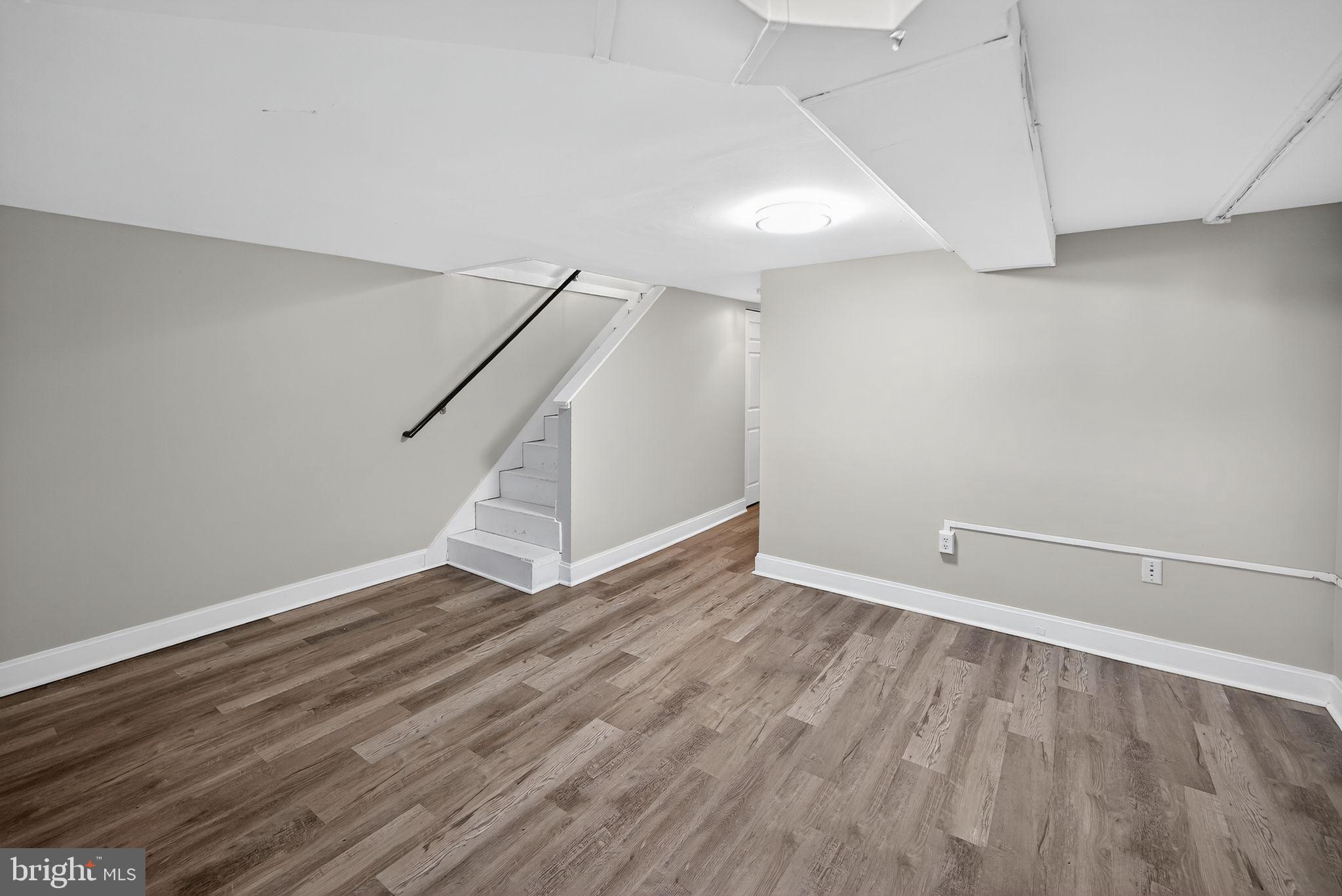 HAWTHORNE - Residential