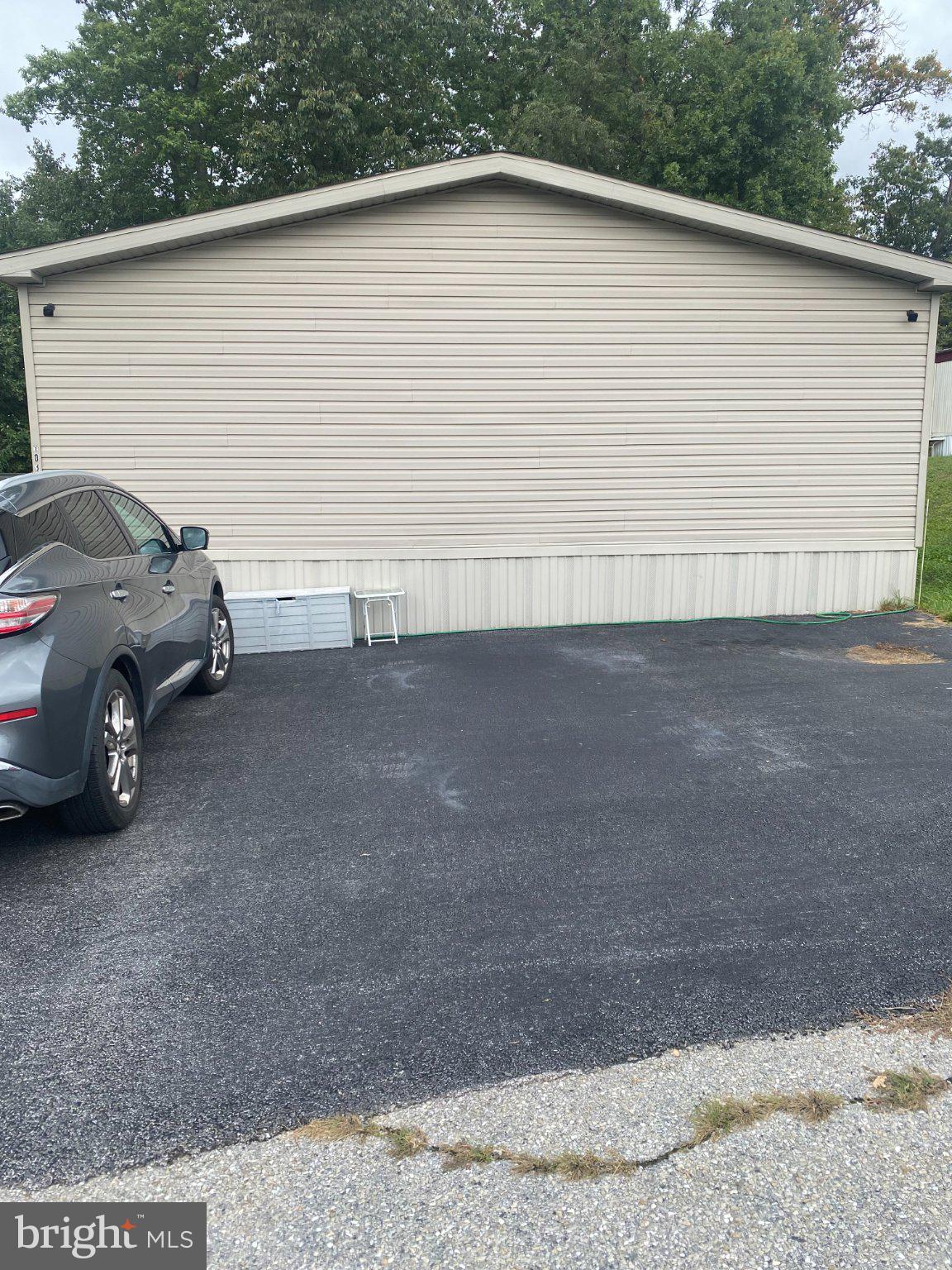 103 RUSTIQUE DRIVE