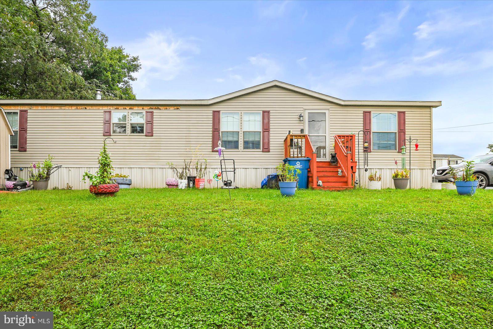 103 RUSTIQUE DRIVE