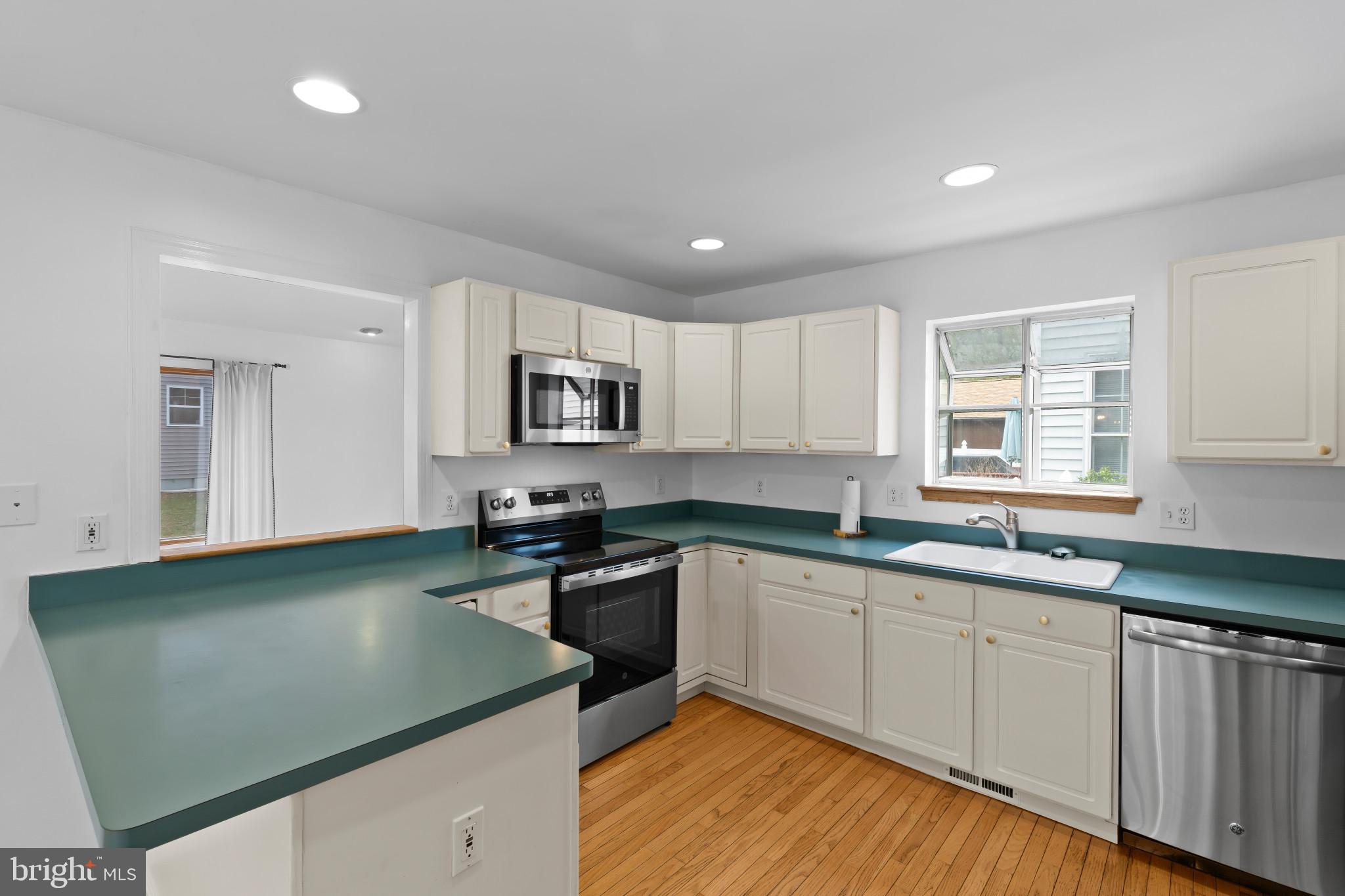 NORTH SELBY - Residential