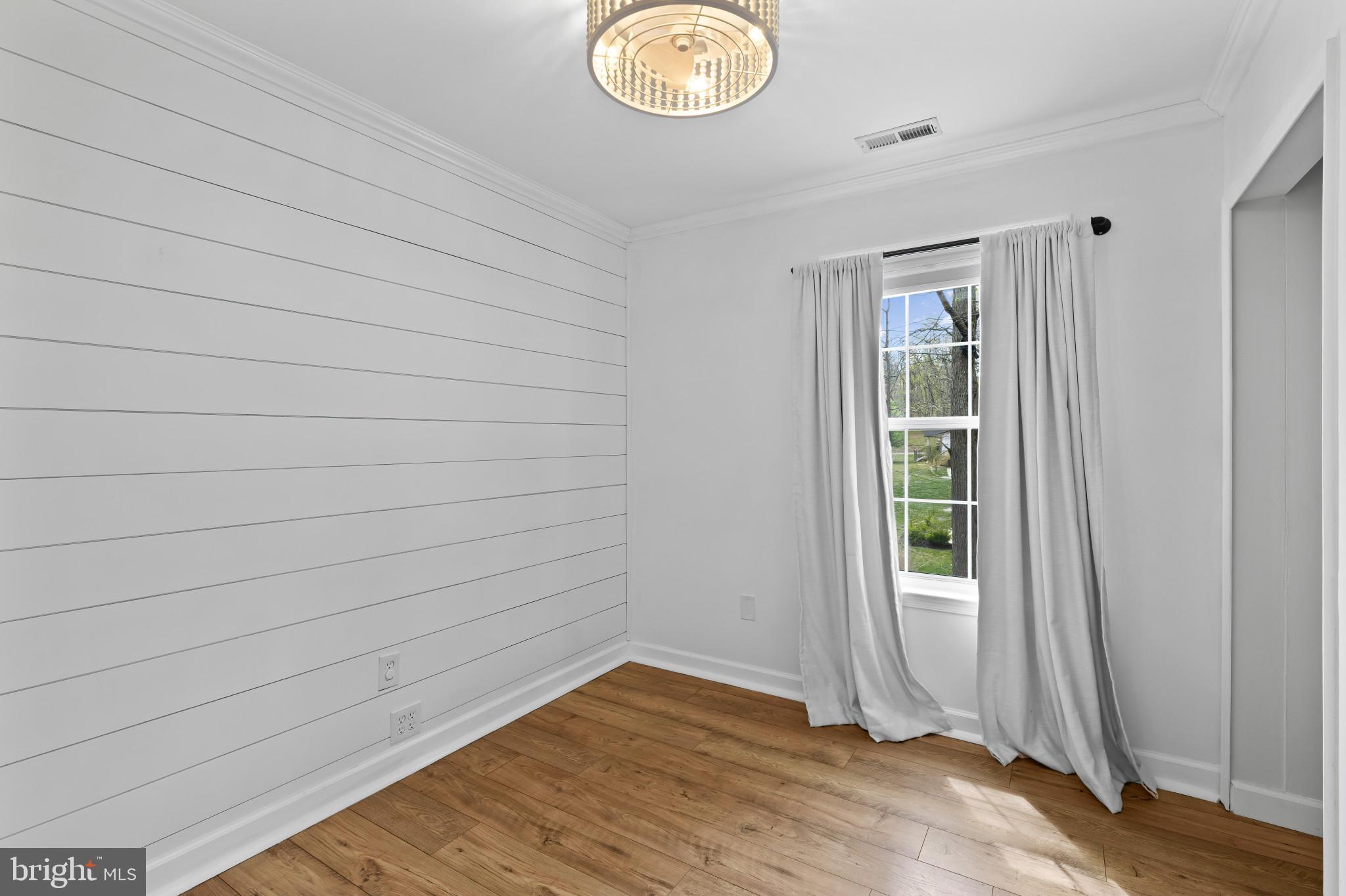 NORTH SELBY - Residential