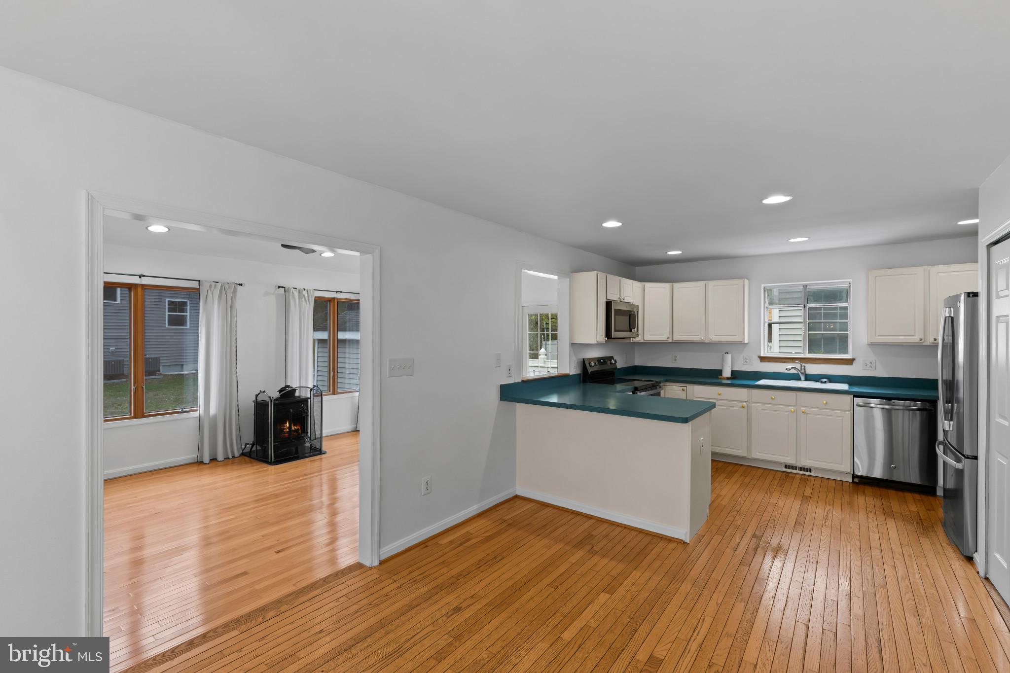 NORTH SELBY - Residential