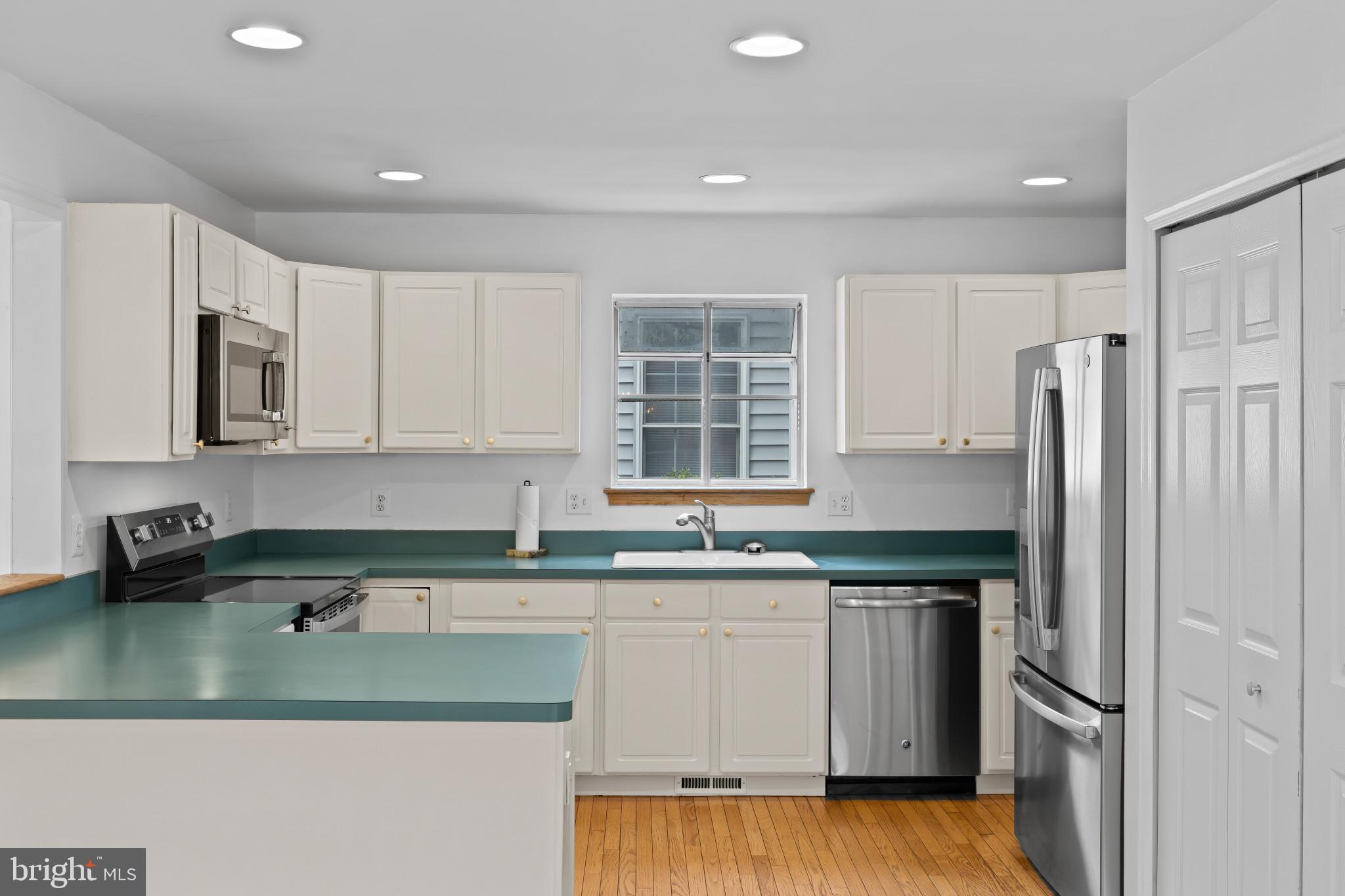 NORTH SELBY - Residential