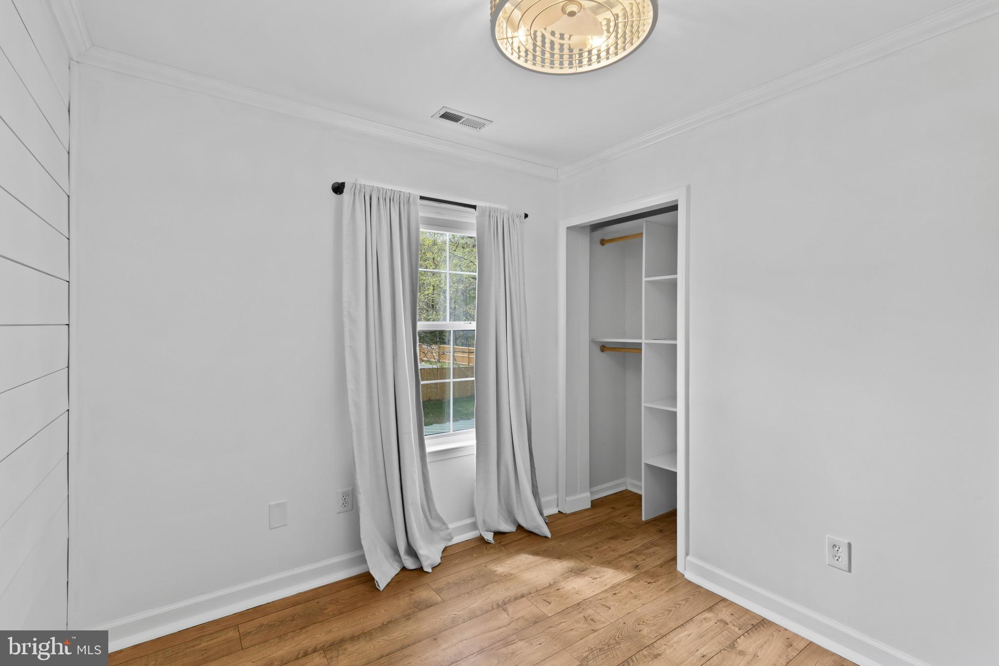 NORTH SELBY - Residential