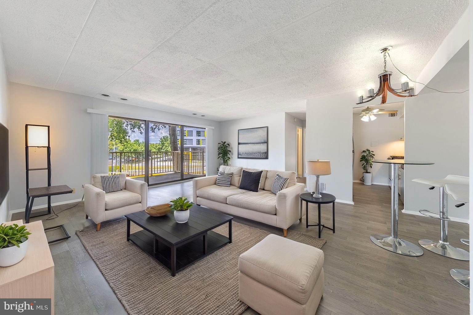 2600 INDIAN DRIVE 2B