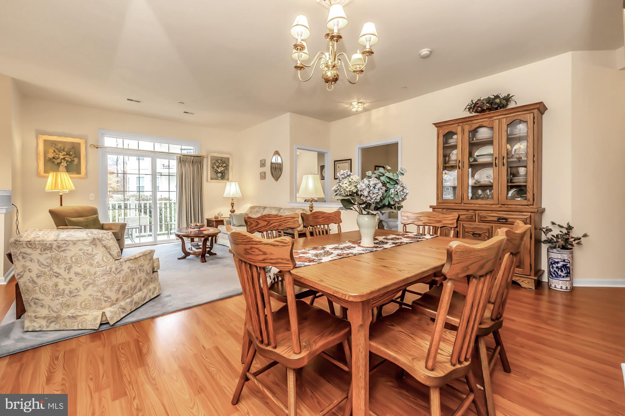 FOX FIELDS - Residential