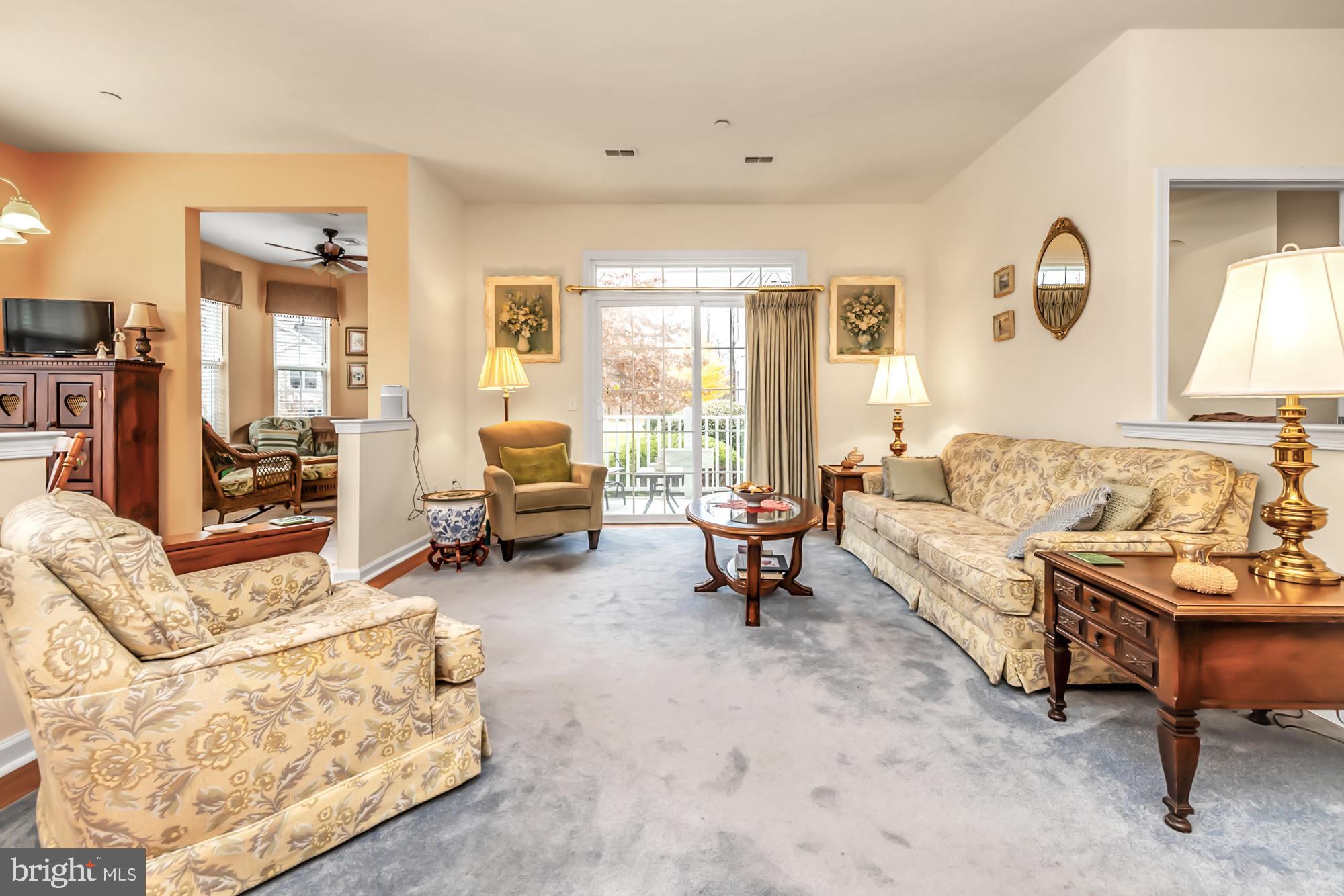 FOX FIELDS - Residential