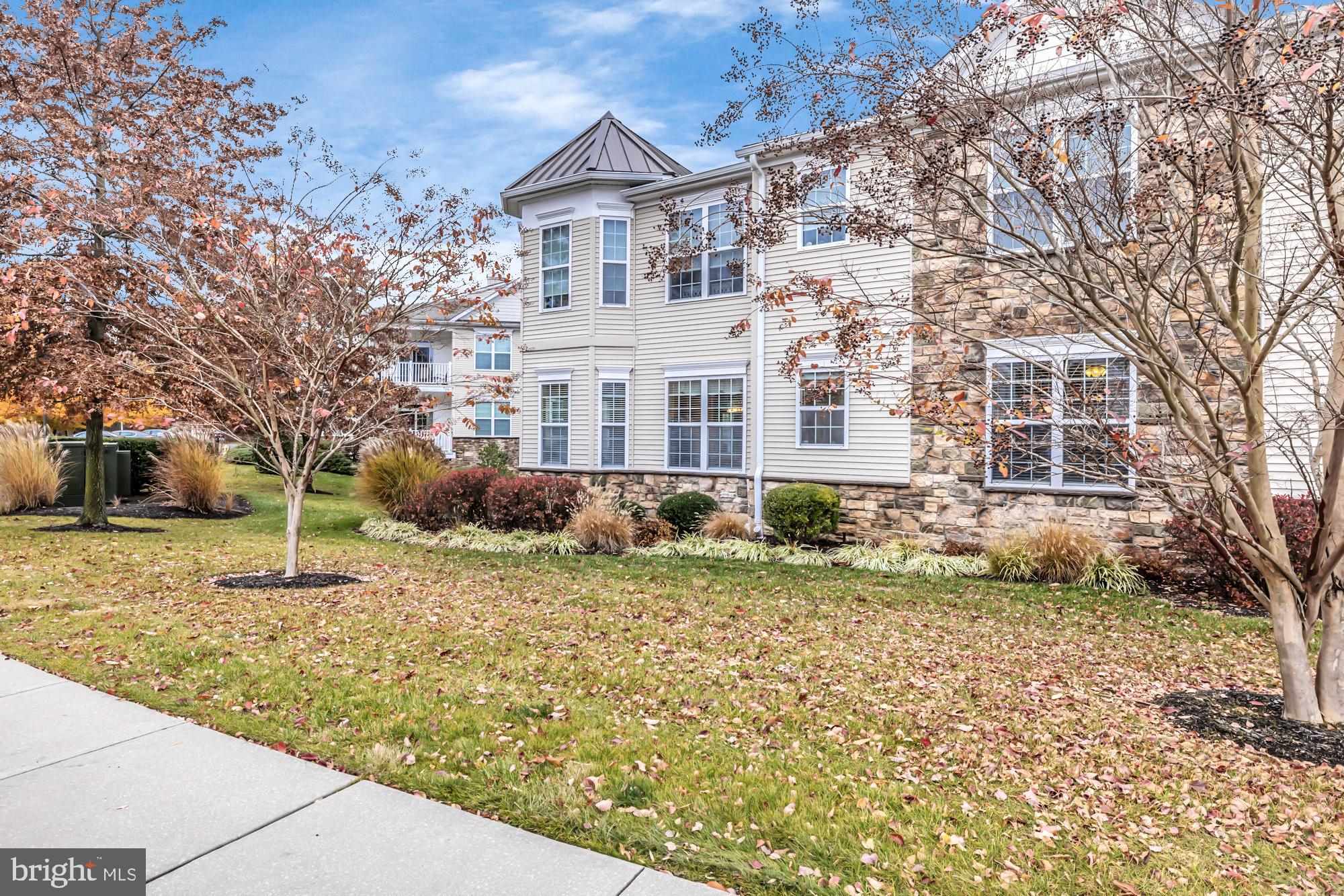 FOX FIELDS - Residential