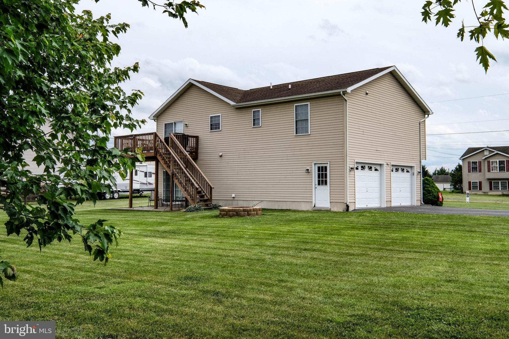 ELIZABETH STATION - Residential