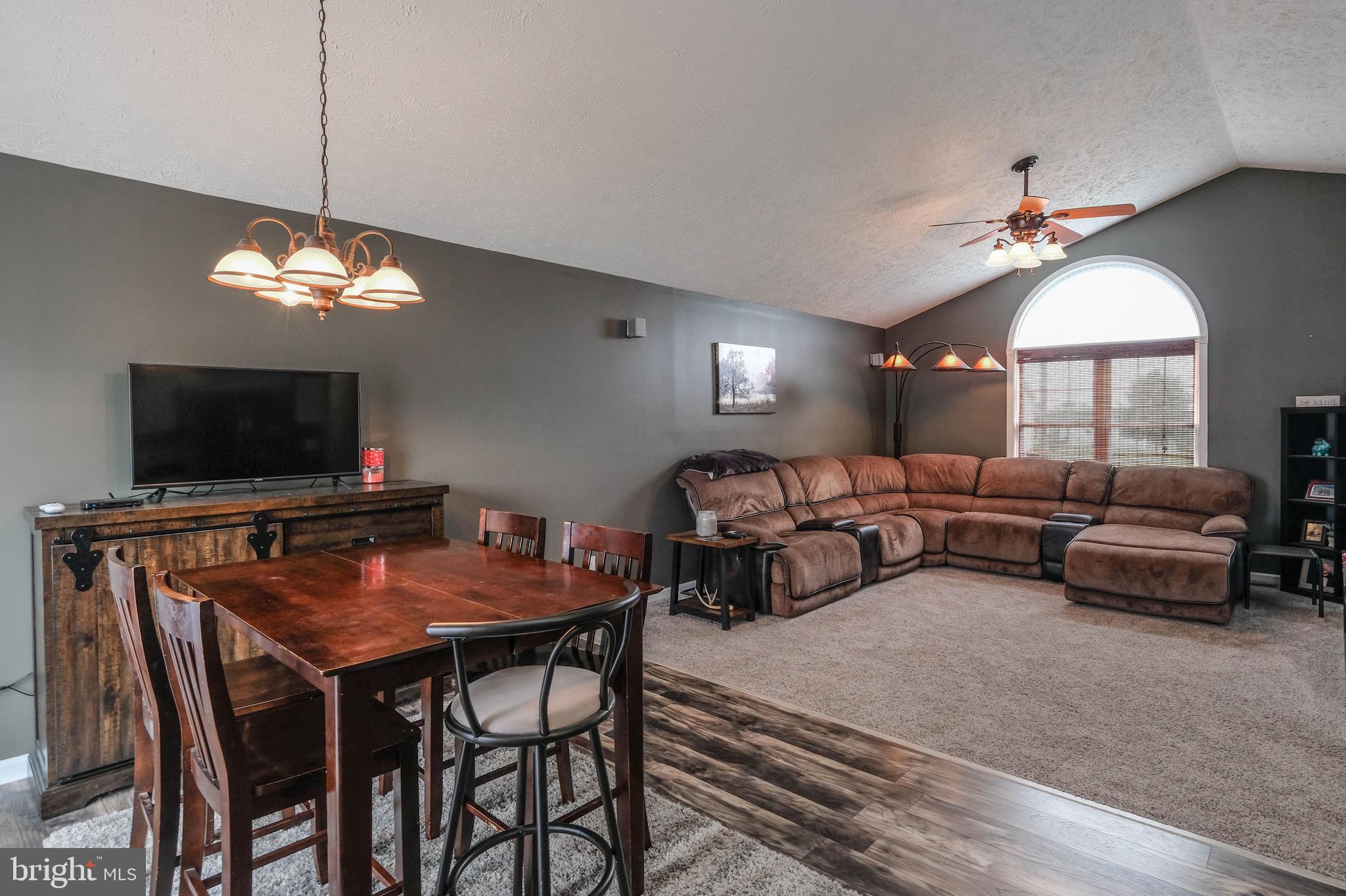 ELIZABETH STATION - Residential