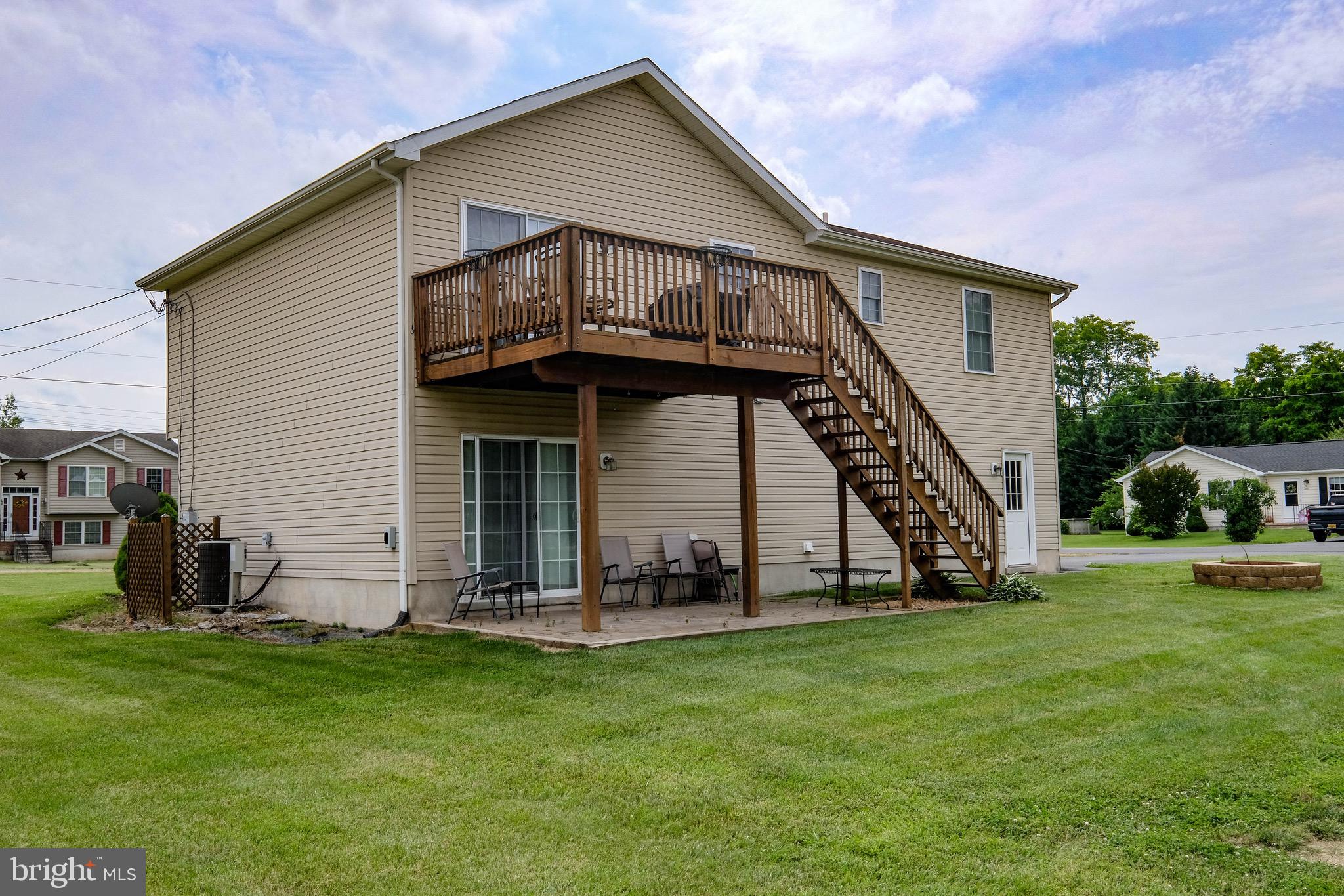 ELIZABETH STATION - Residential