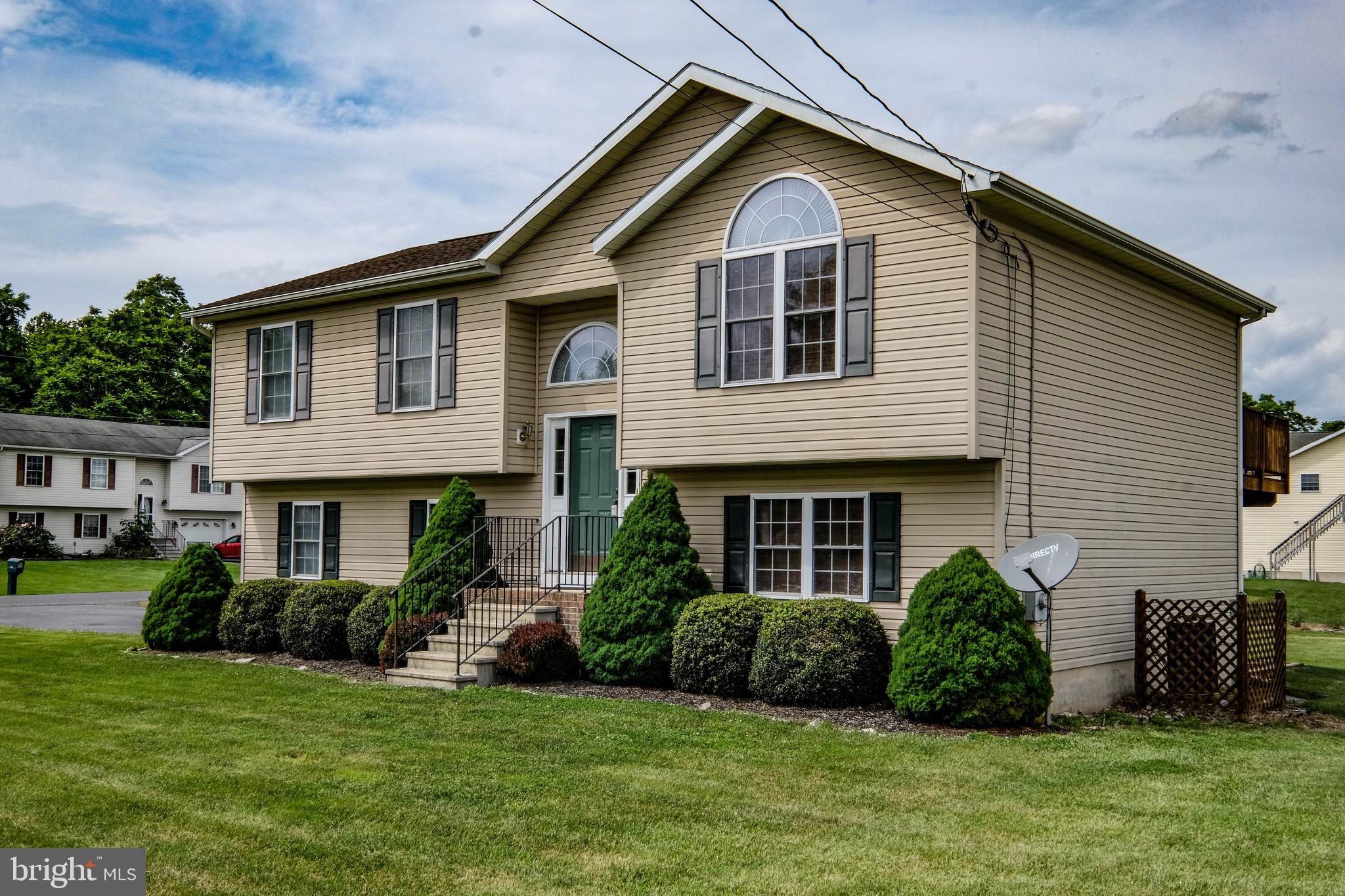 ELIZABETH STATION - Residential