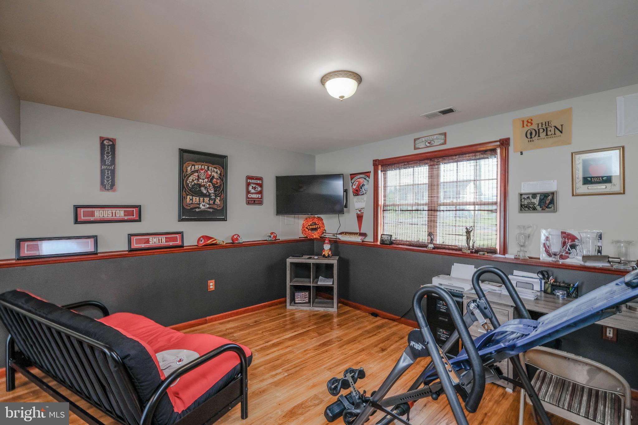 ELIZABETH STATION - Residential