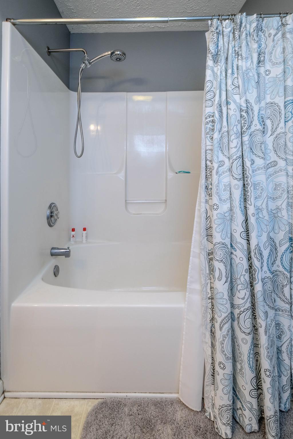 ELIZABETH STATION - Residential