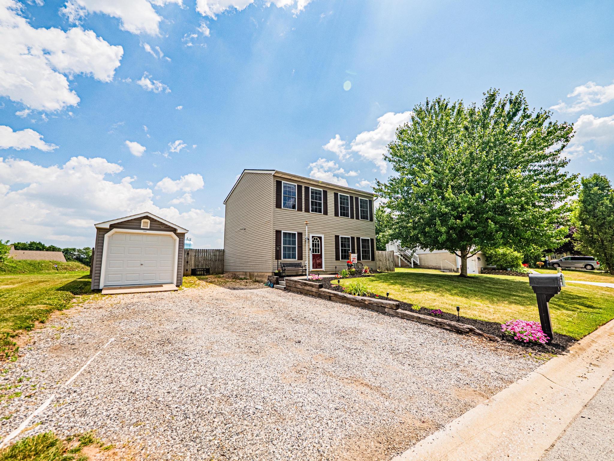 13 BONNIEFIELD CIRCLE