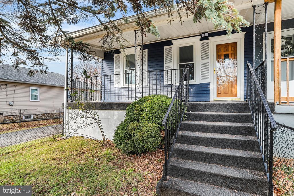 Photo of 124 Washington Avenue, UPPER CHICHESTER, PA 19014 (MLS # PADE2104588)