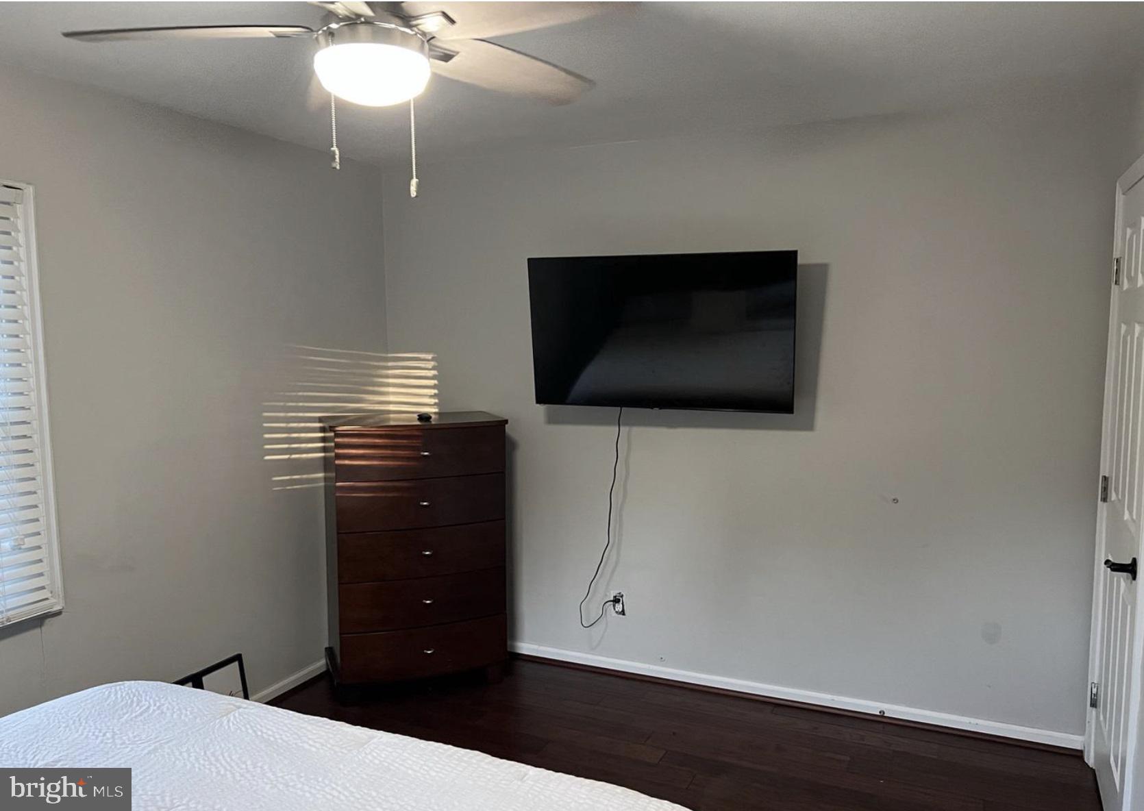 WOODLAWN - Residential