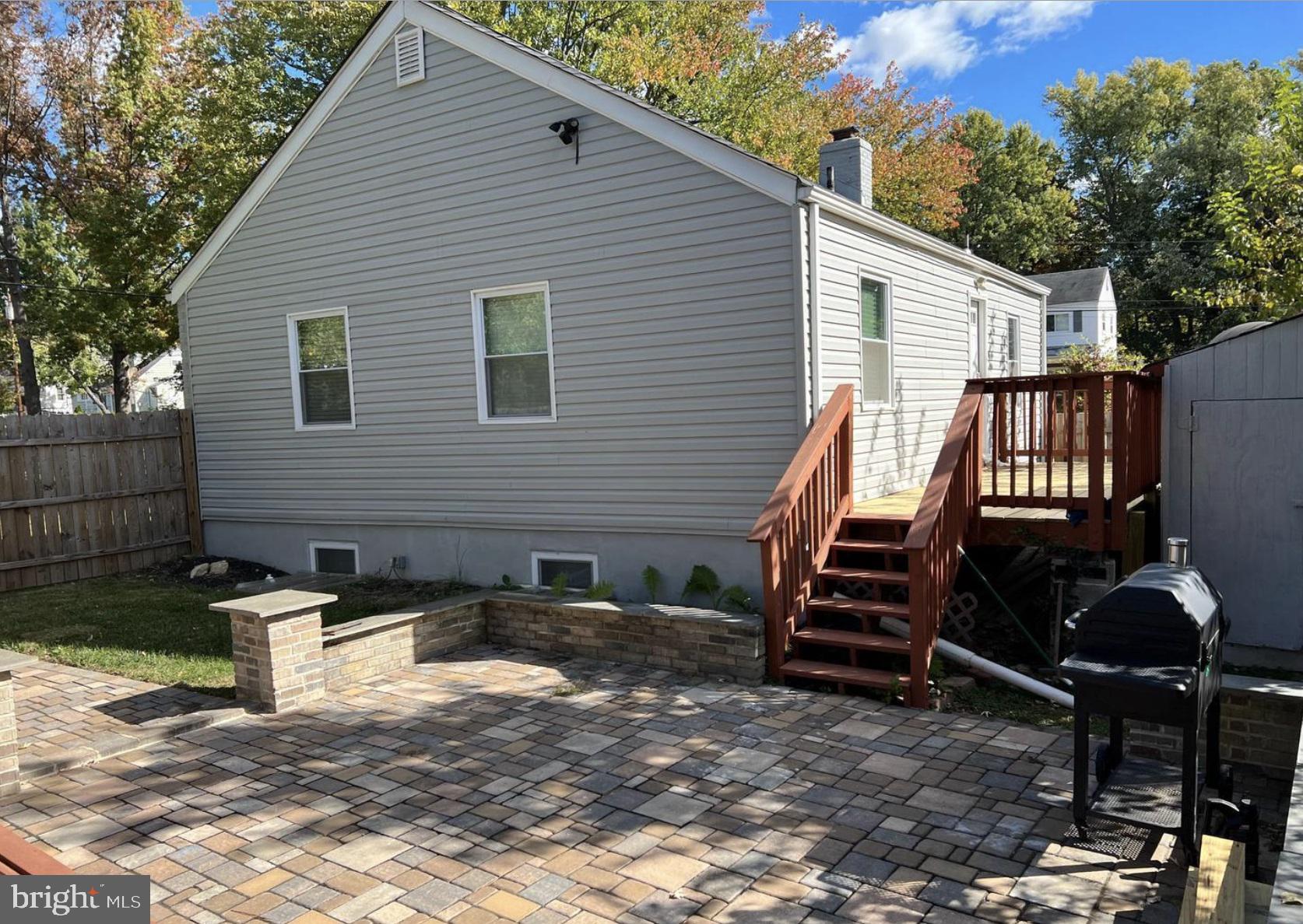 WOODLAWN - Residential