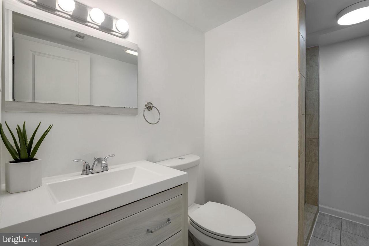 WOODLAWN - Residential