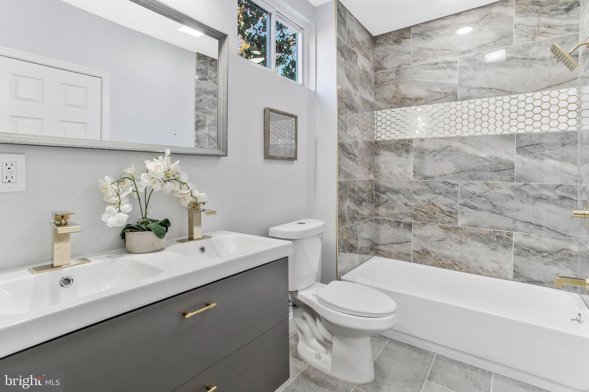 EASTERWOOD - Residential