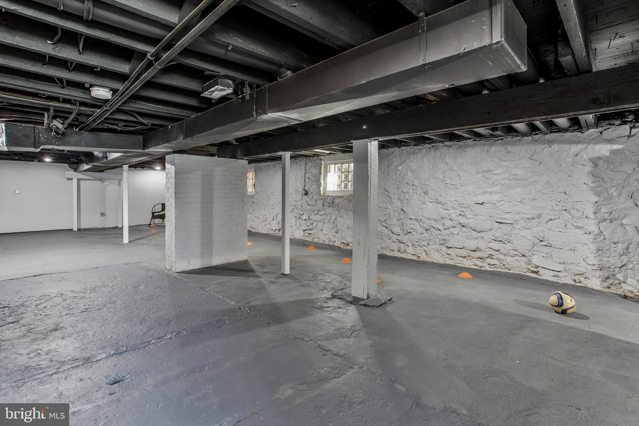 EASTERWOOD - Residential