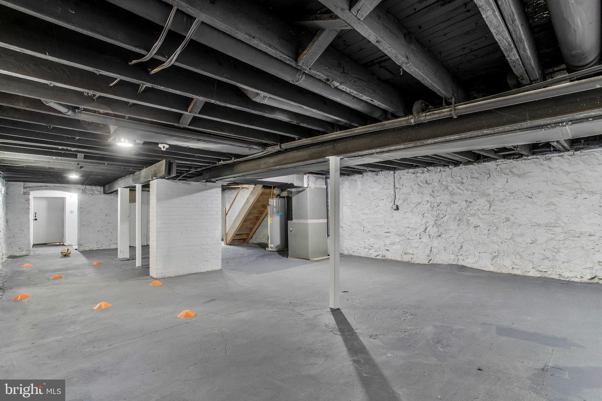 EASTERWOOD - Residential