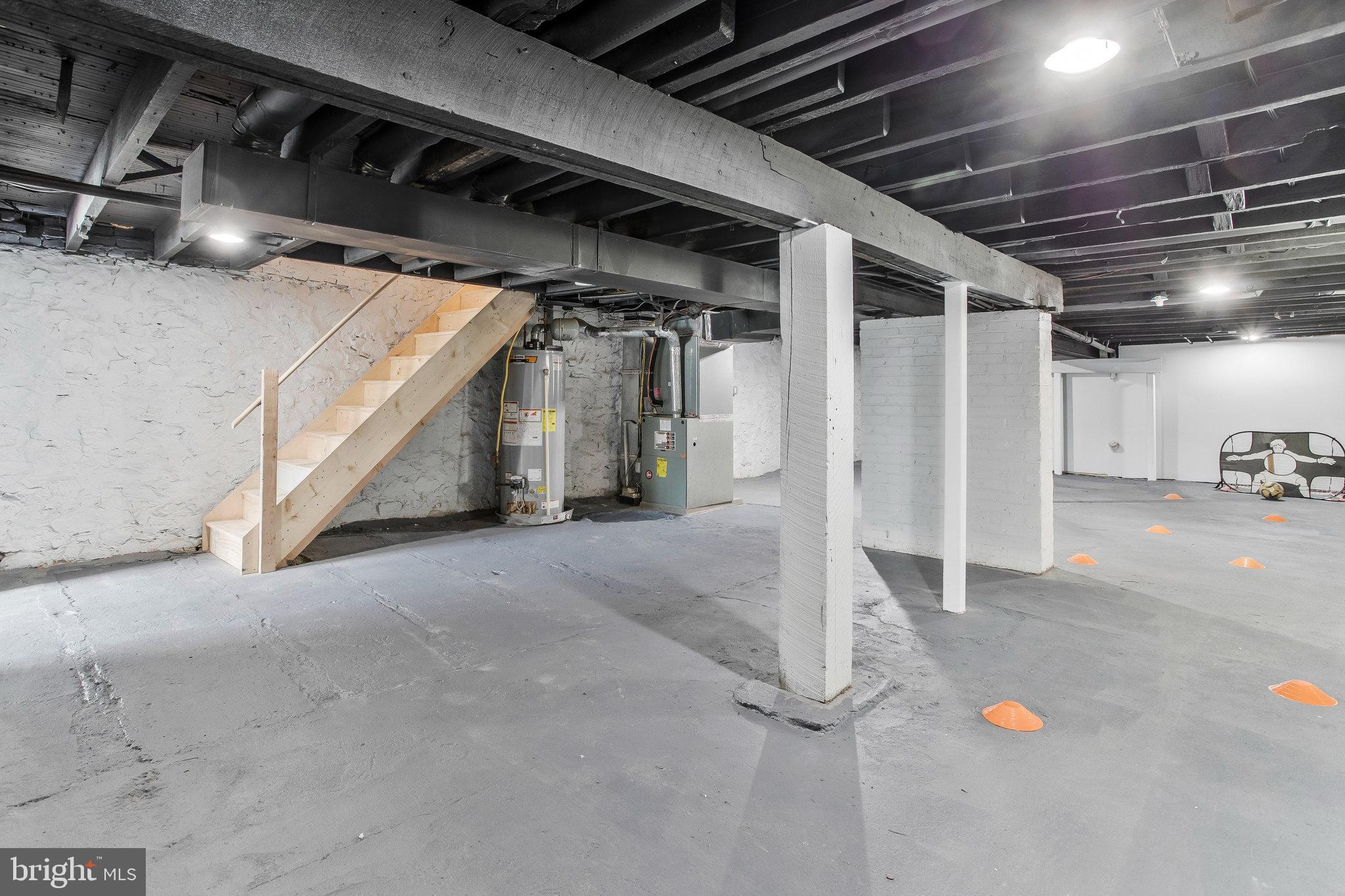 EASTERWOOD - Residential