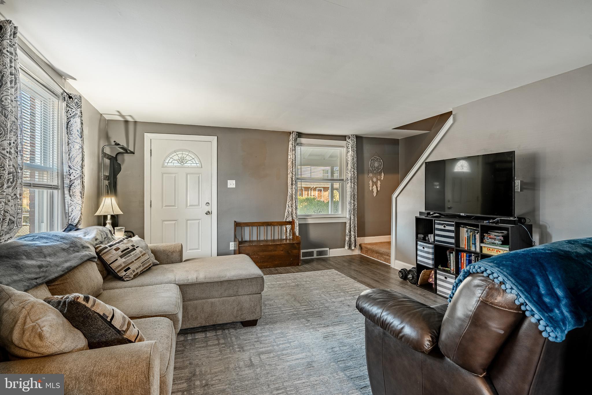 LEEDOM ESTS - Residential