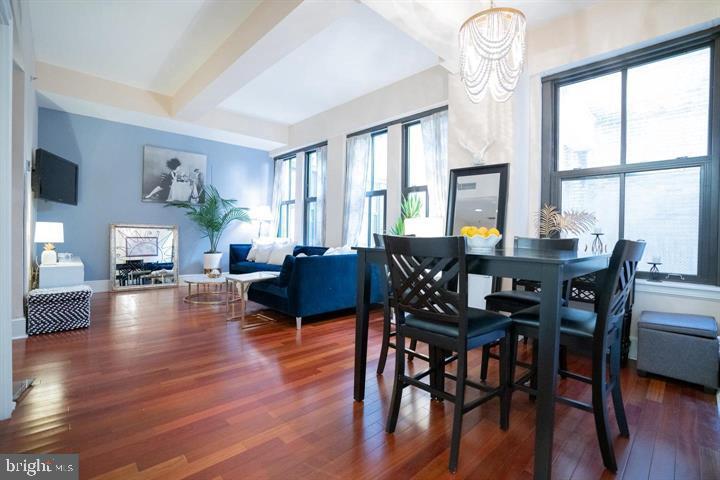 AVENUE OF THE ARTS - Residential