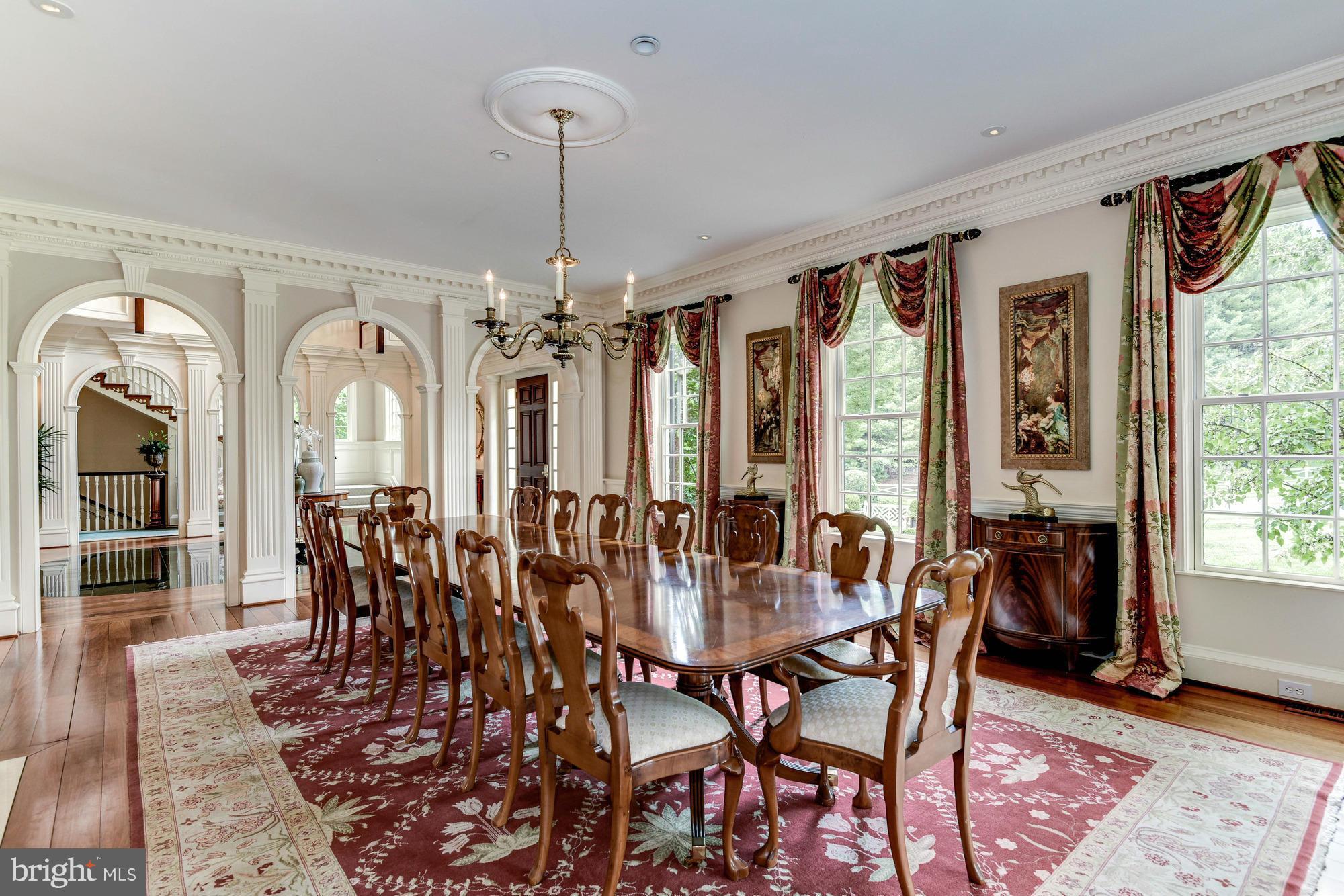 SADDLE RIDGE - Residential