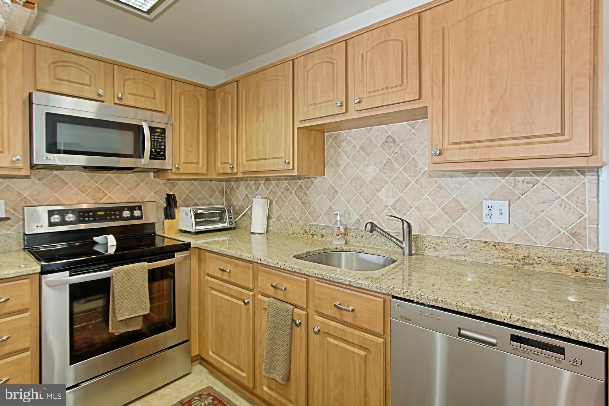 ALTA VISTA - Residential Lease