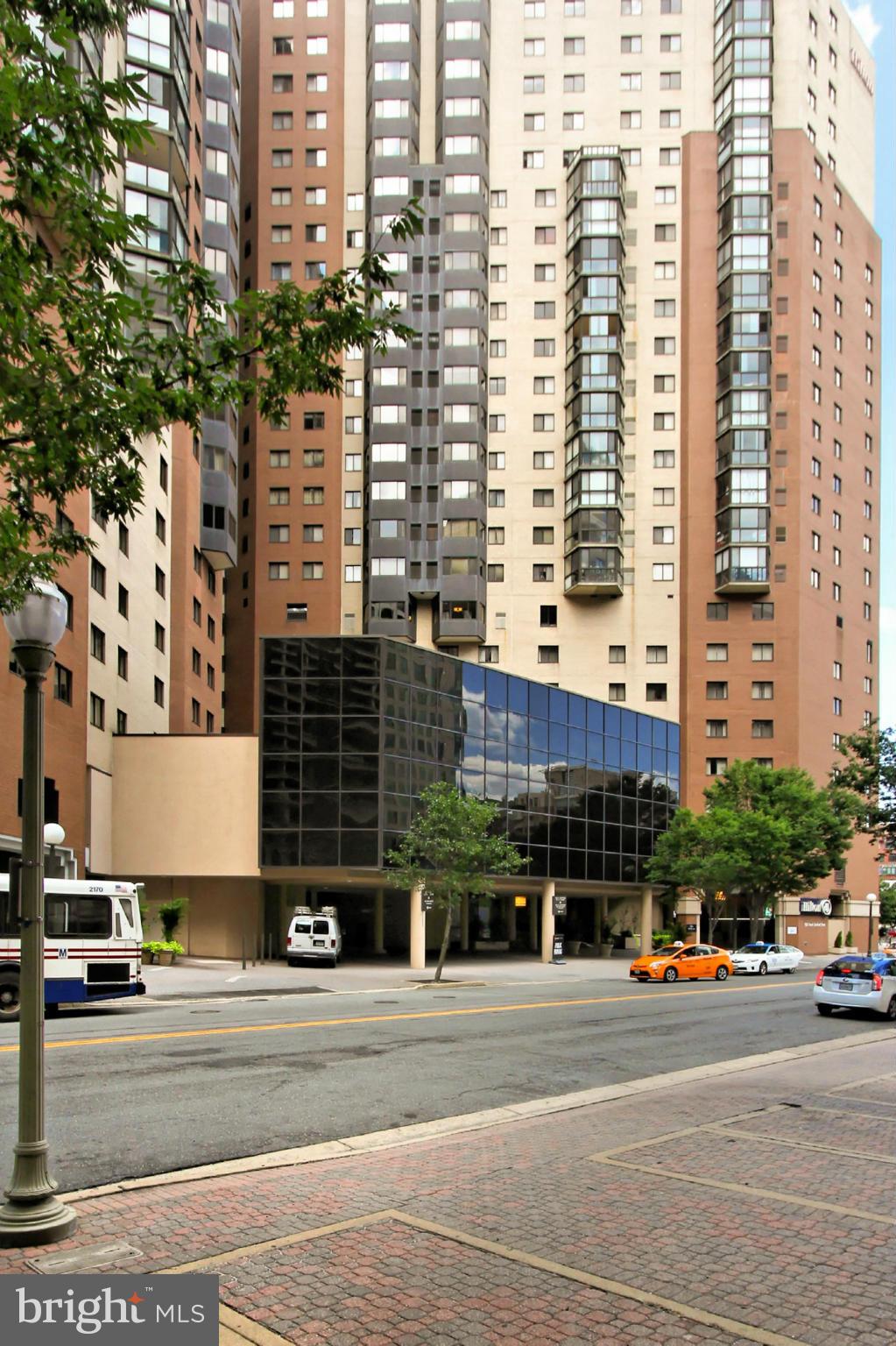 ALTA VISTA - Residential Lease