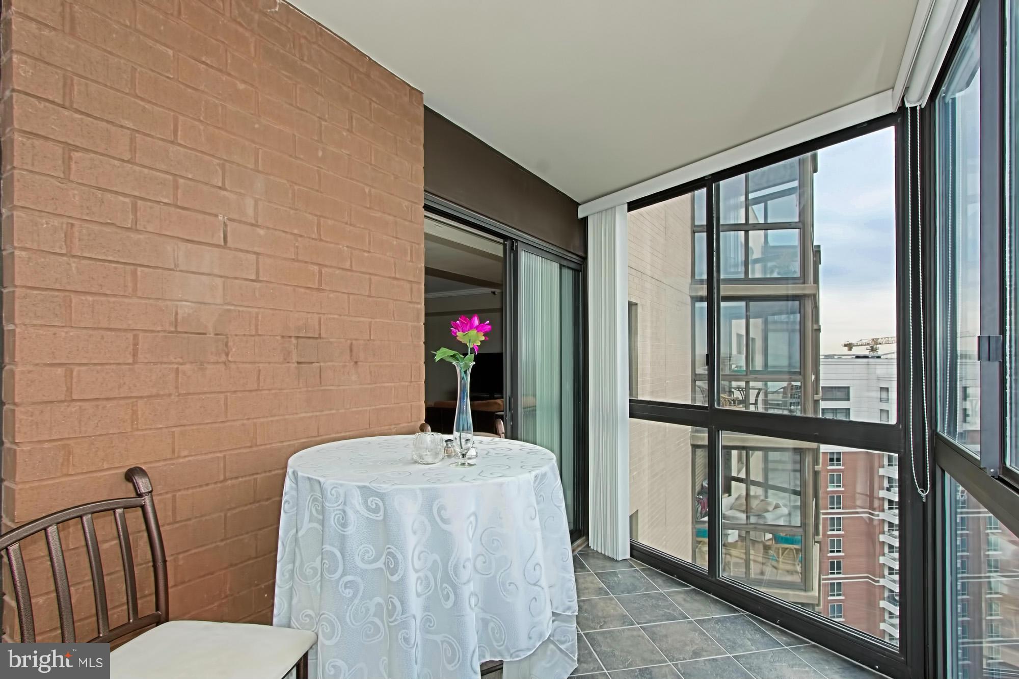 ALTA VISTA - Residential Lease