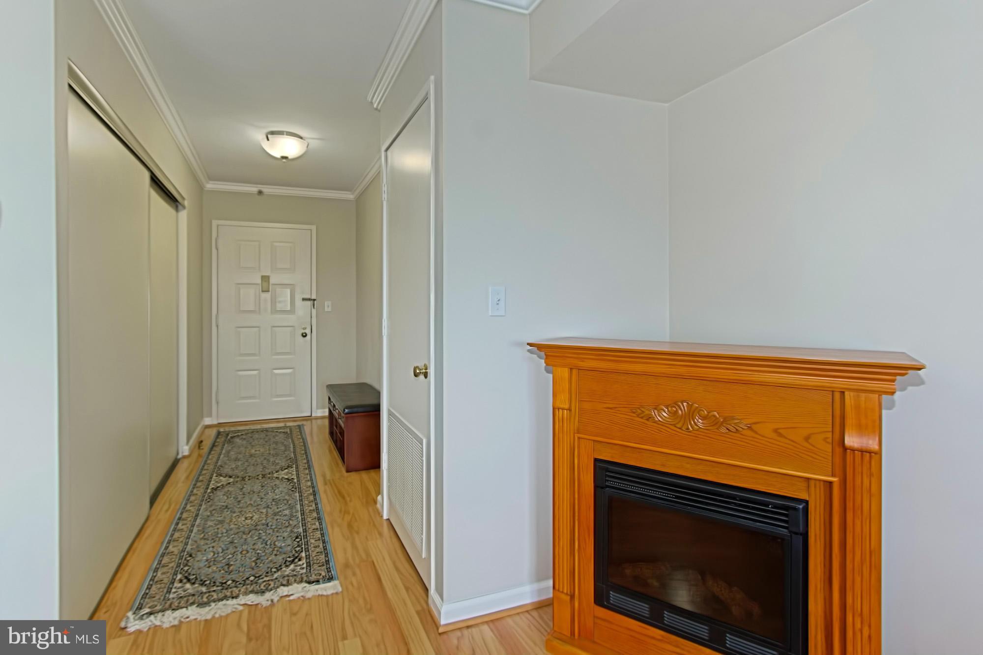 ALTA VISTA - Residential Lease