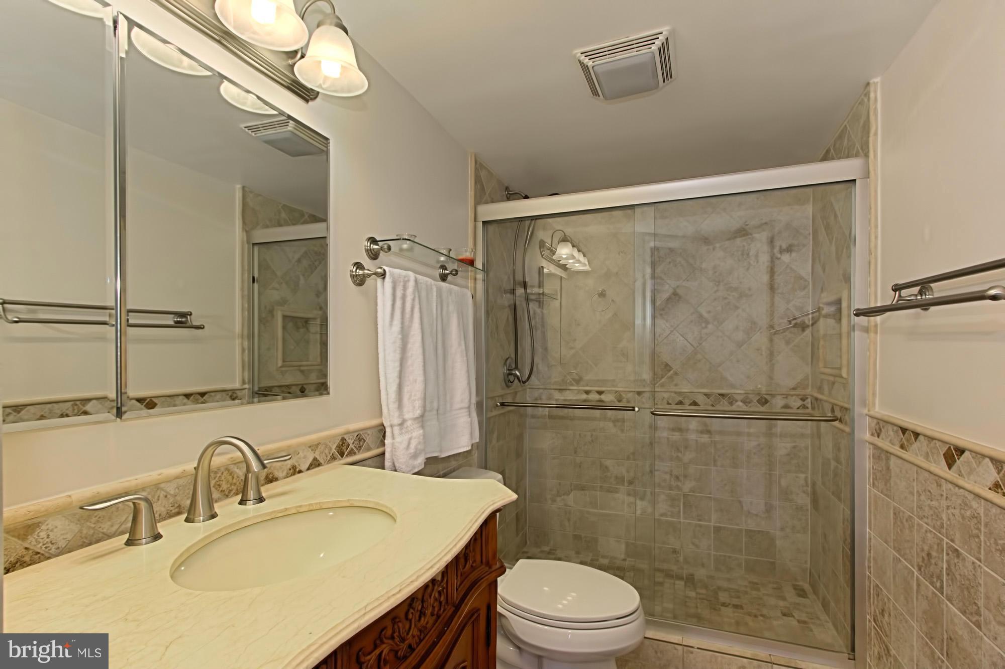 ALTA VISTA - Residential Lease