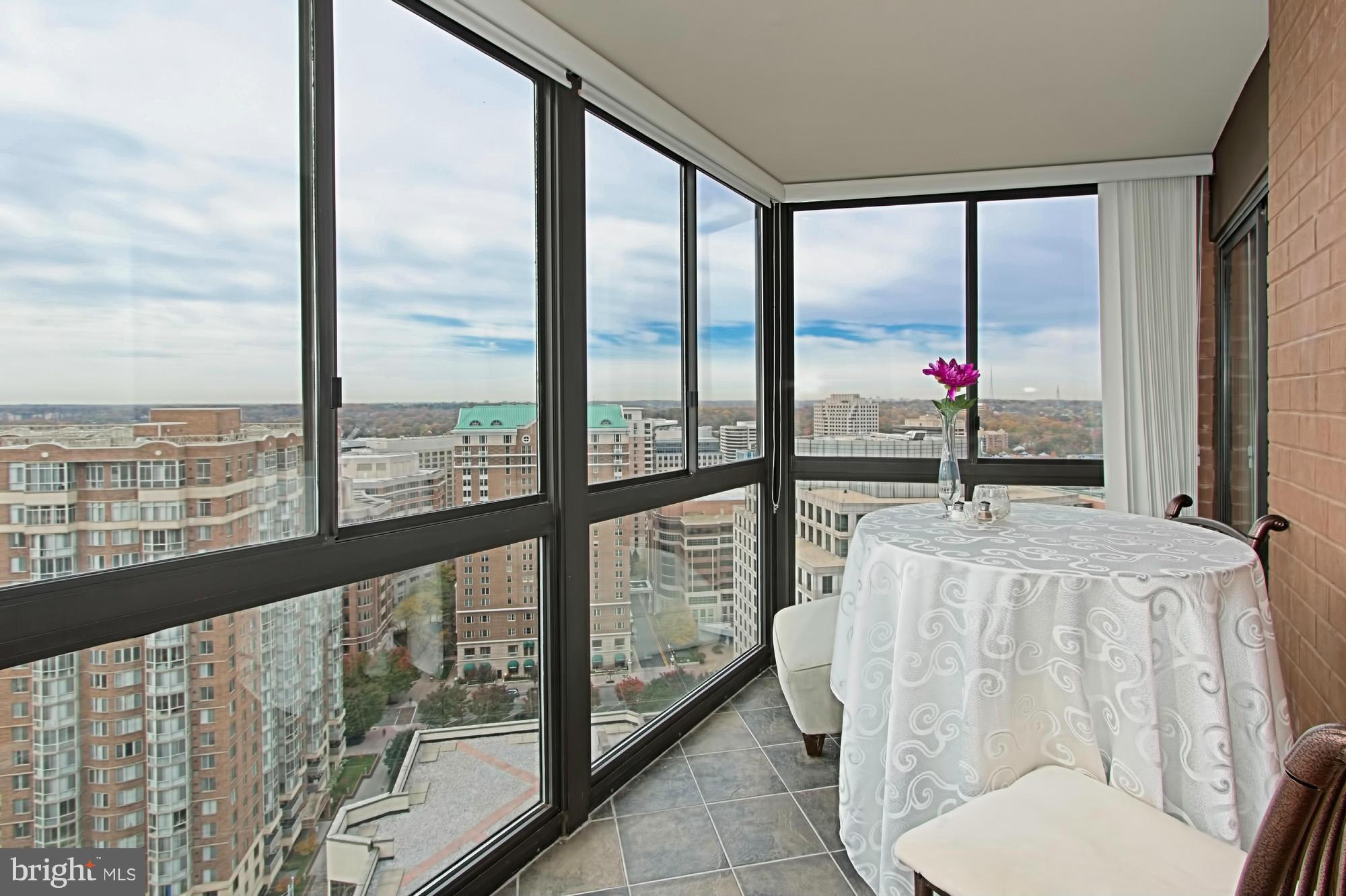 ALTA VISTA - Residential Lease