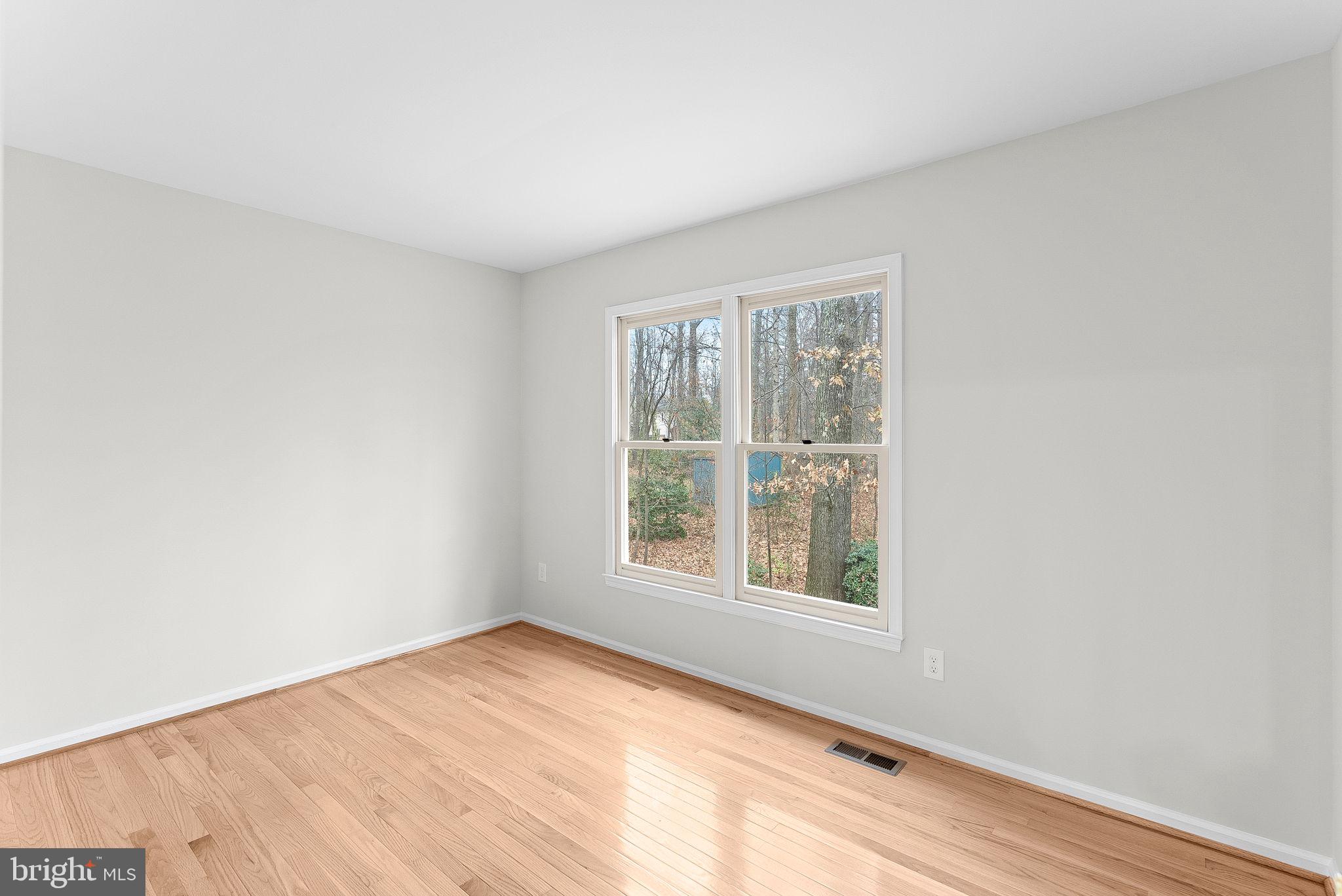 SHAKER WOODS - Residential