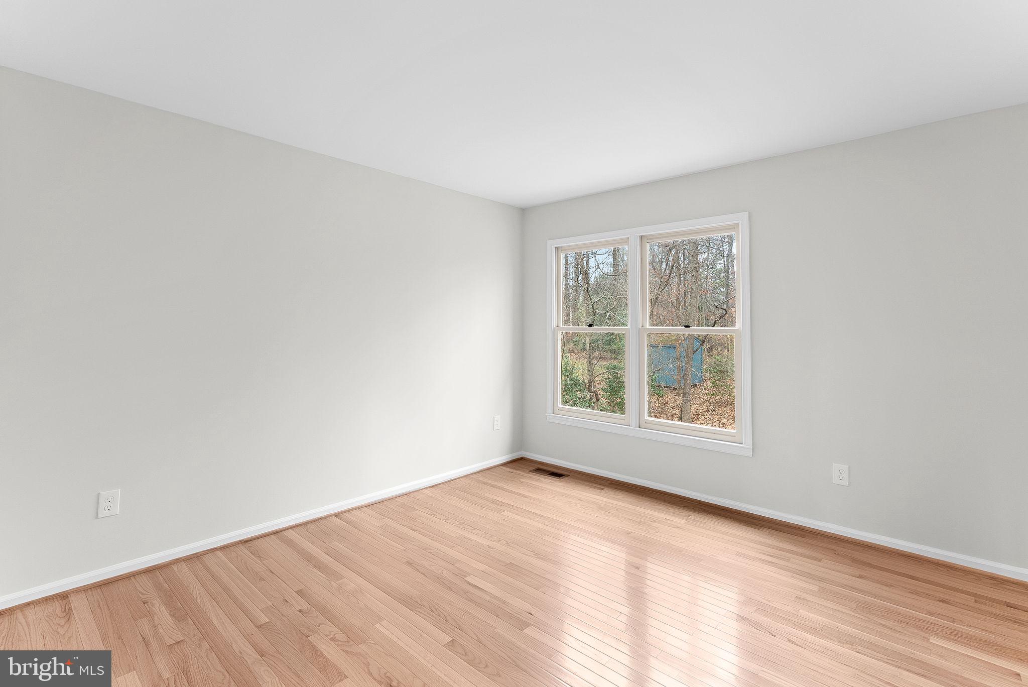 SHAKER WOODS - Residential