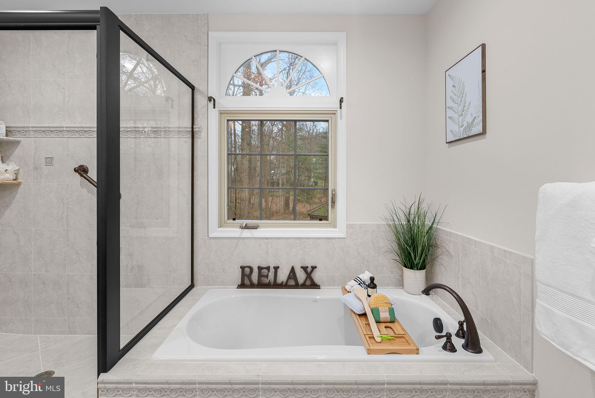 SHAKER WOODS - Residential