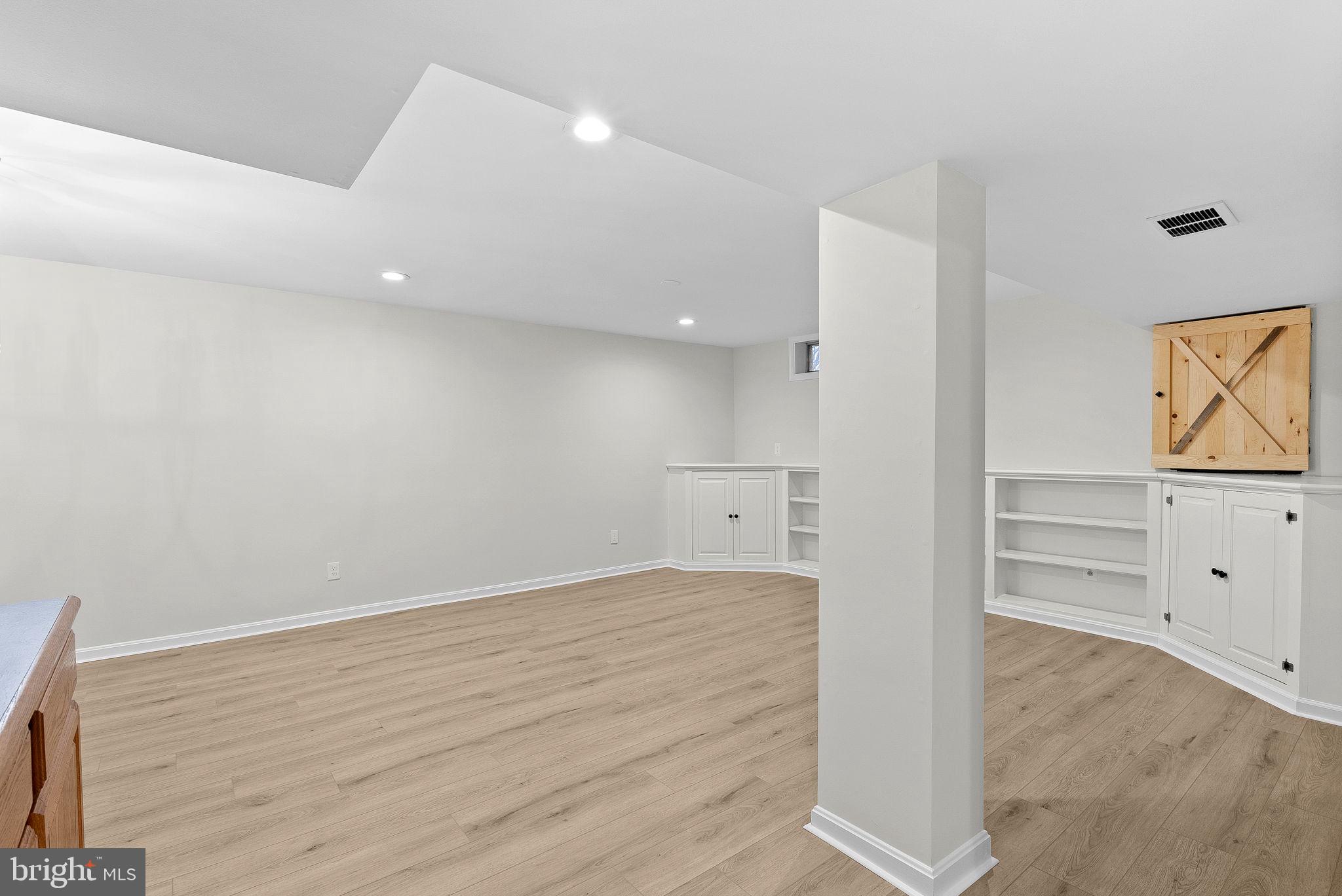 SHAKER WOODS - Residential