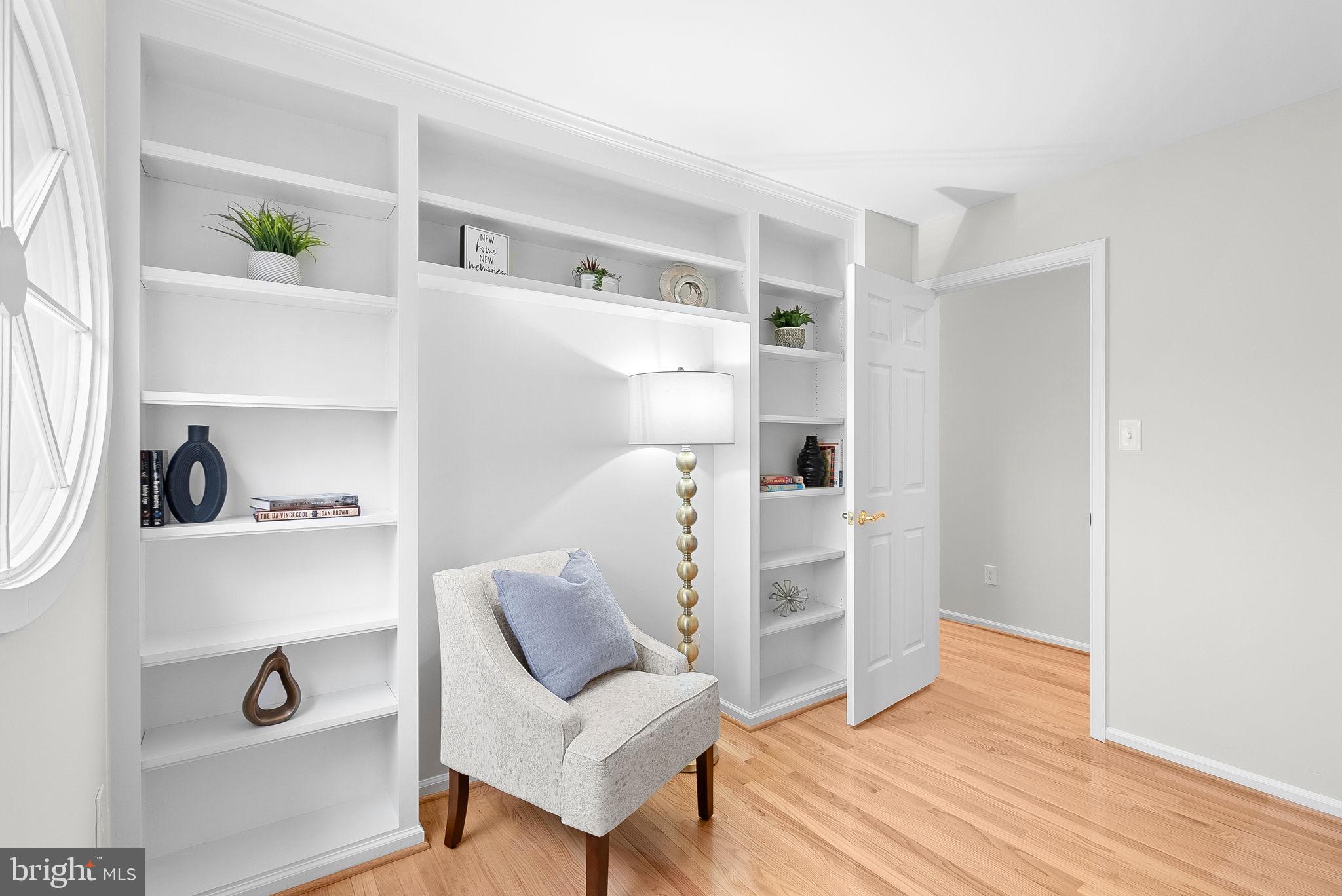 SHAKER WOODS - Residential