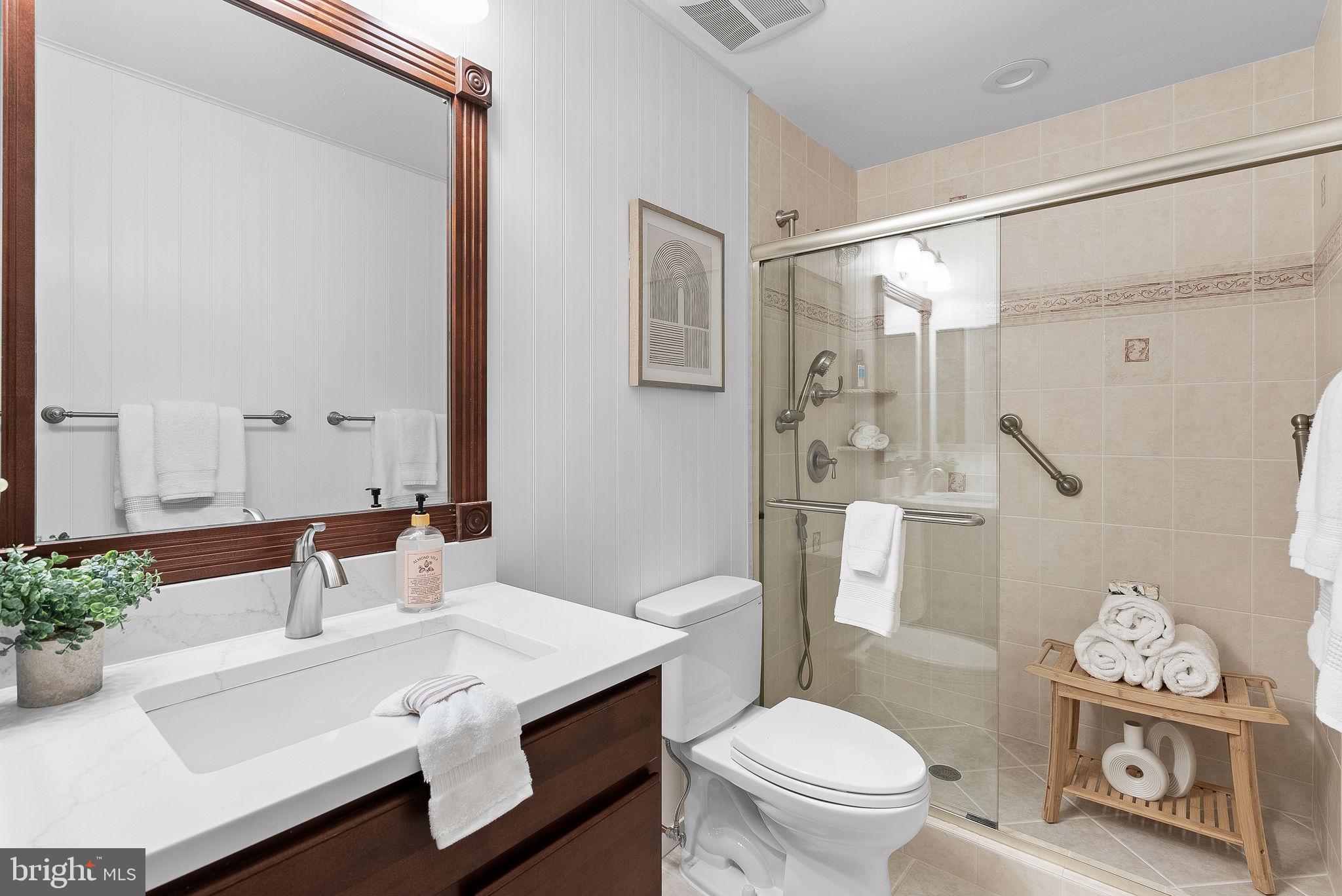 SHAKER WOODS - Residential