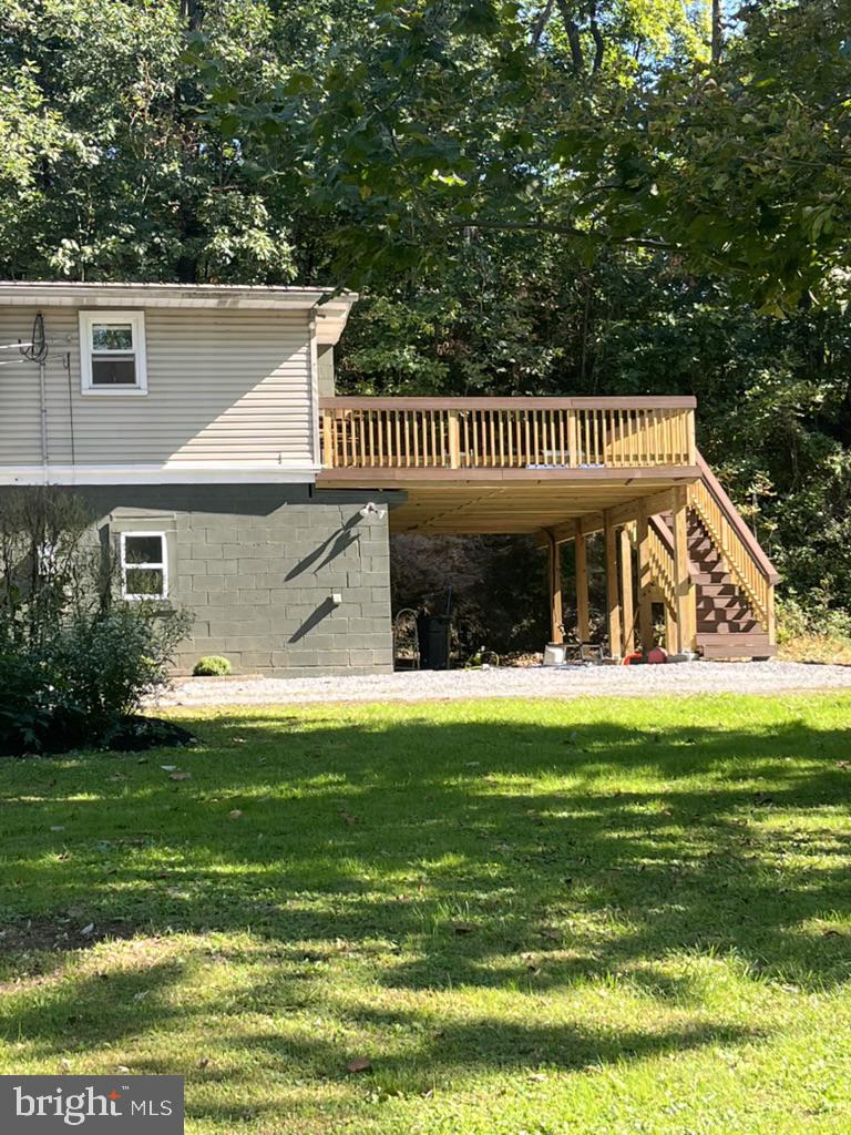 45 WATERSIDE DRIVE