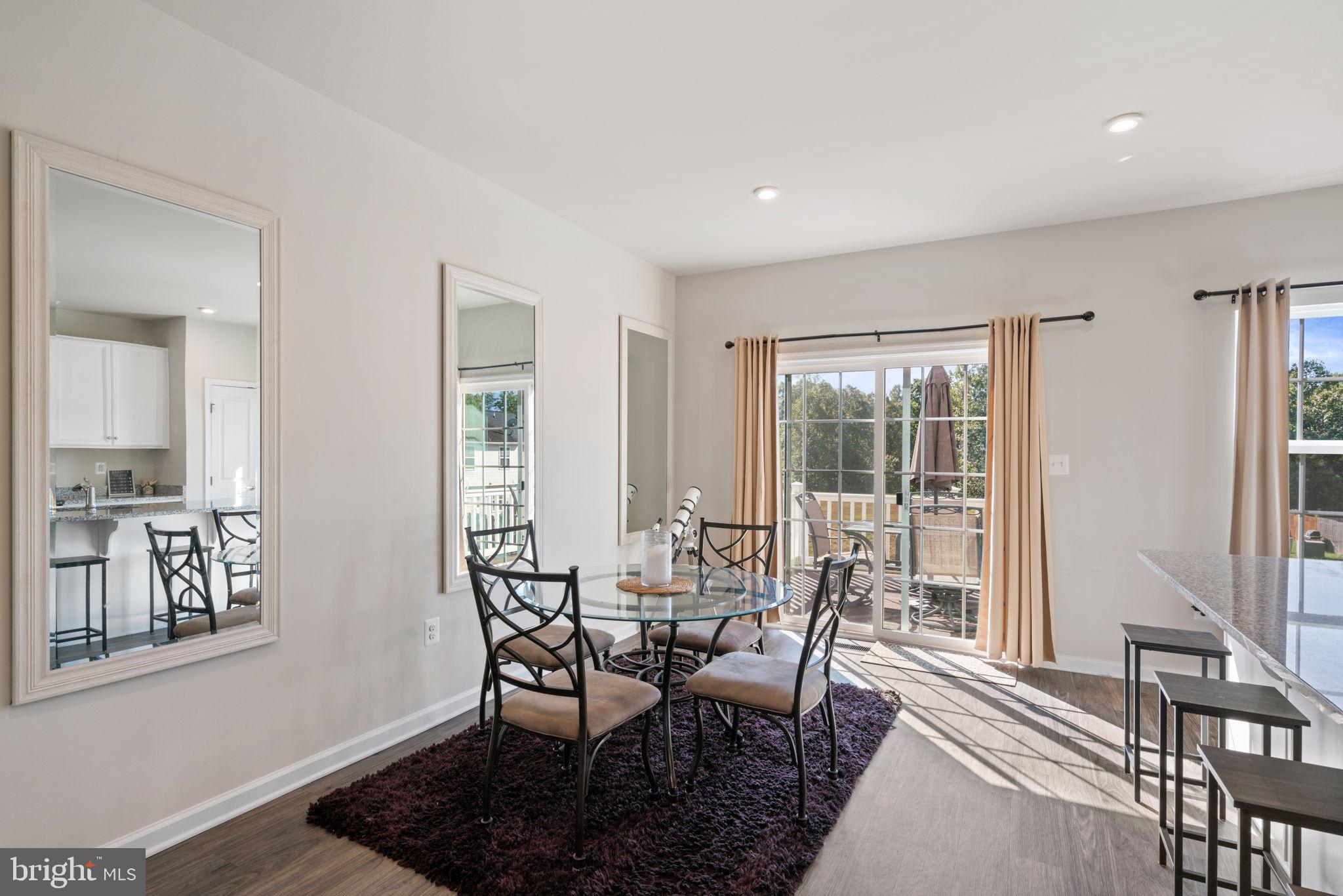 WILDERNESS SHORES - Residential