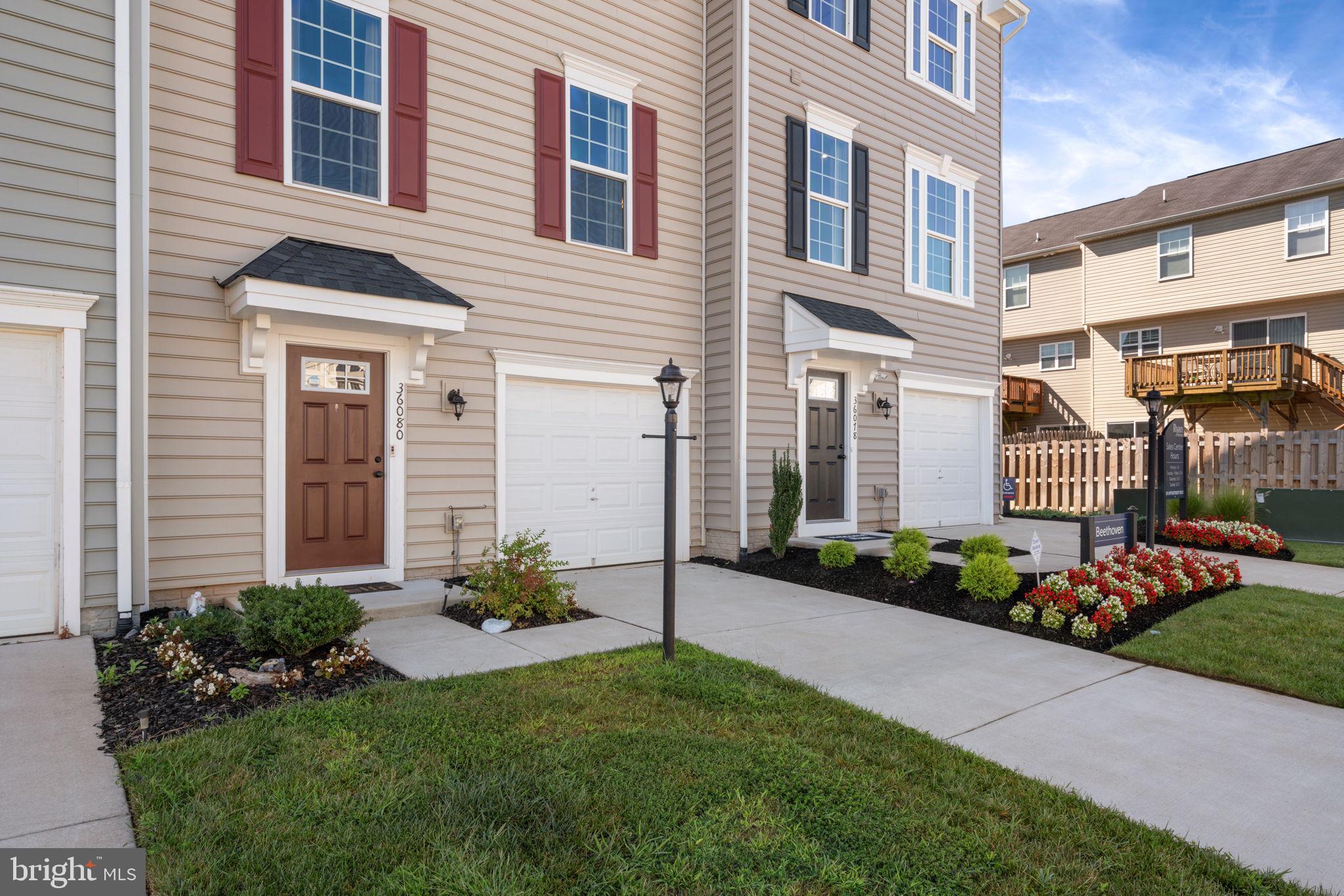 WILDERNESS SHORES - Residential